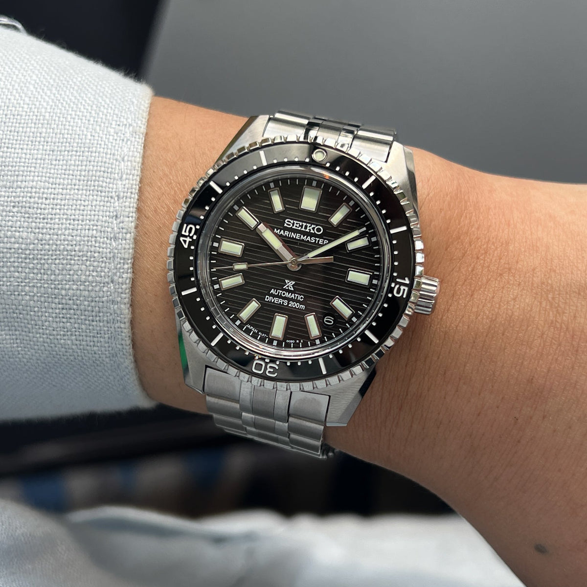 Seiko Prospex Marinemaster 1965 Heritage Diver’s Modern Re-interpretation Black 39.5mm SJE101 model wrist shot
