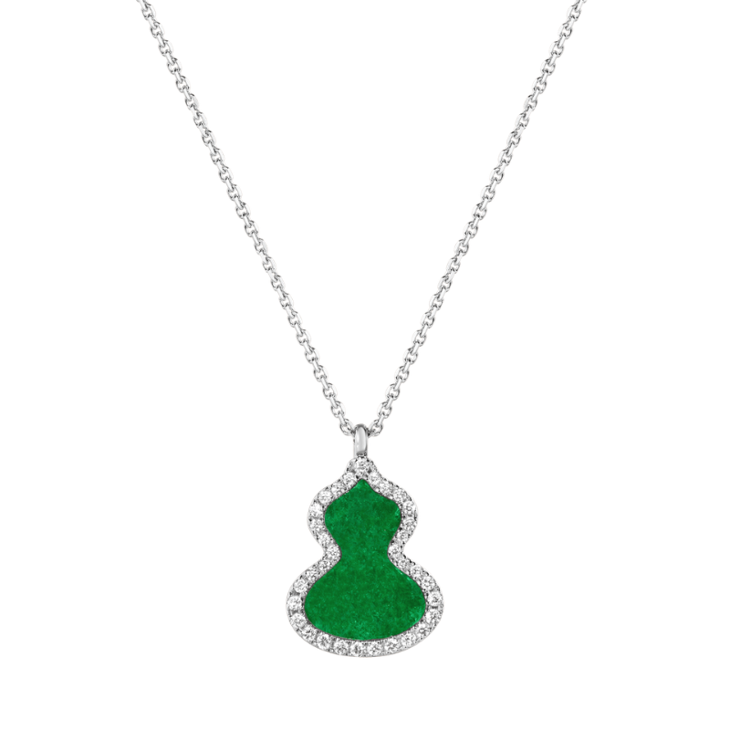 Close Up View Qeelin Wulu small necklace in 18K white gold set with jade and diamonds.