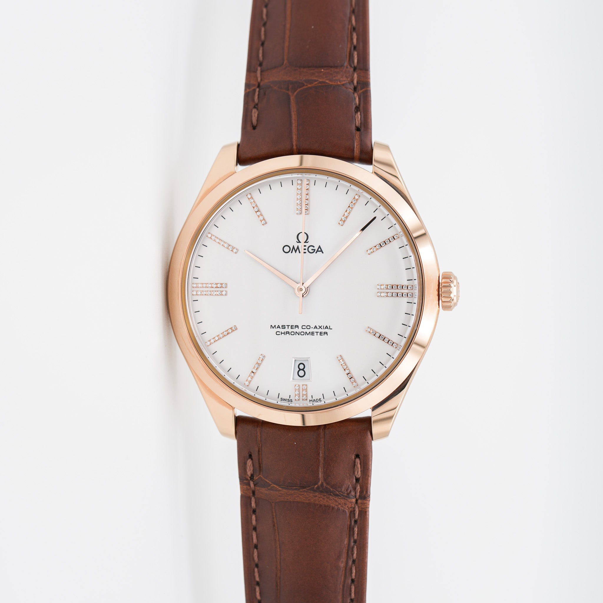 Omega 432.53.40.21.52.002 De Ville Tresor Master Co-Axial 40mm Limited Edition Watch dial side lay