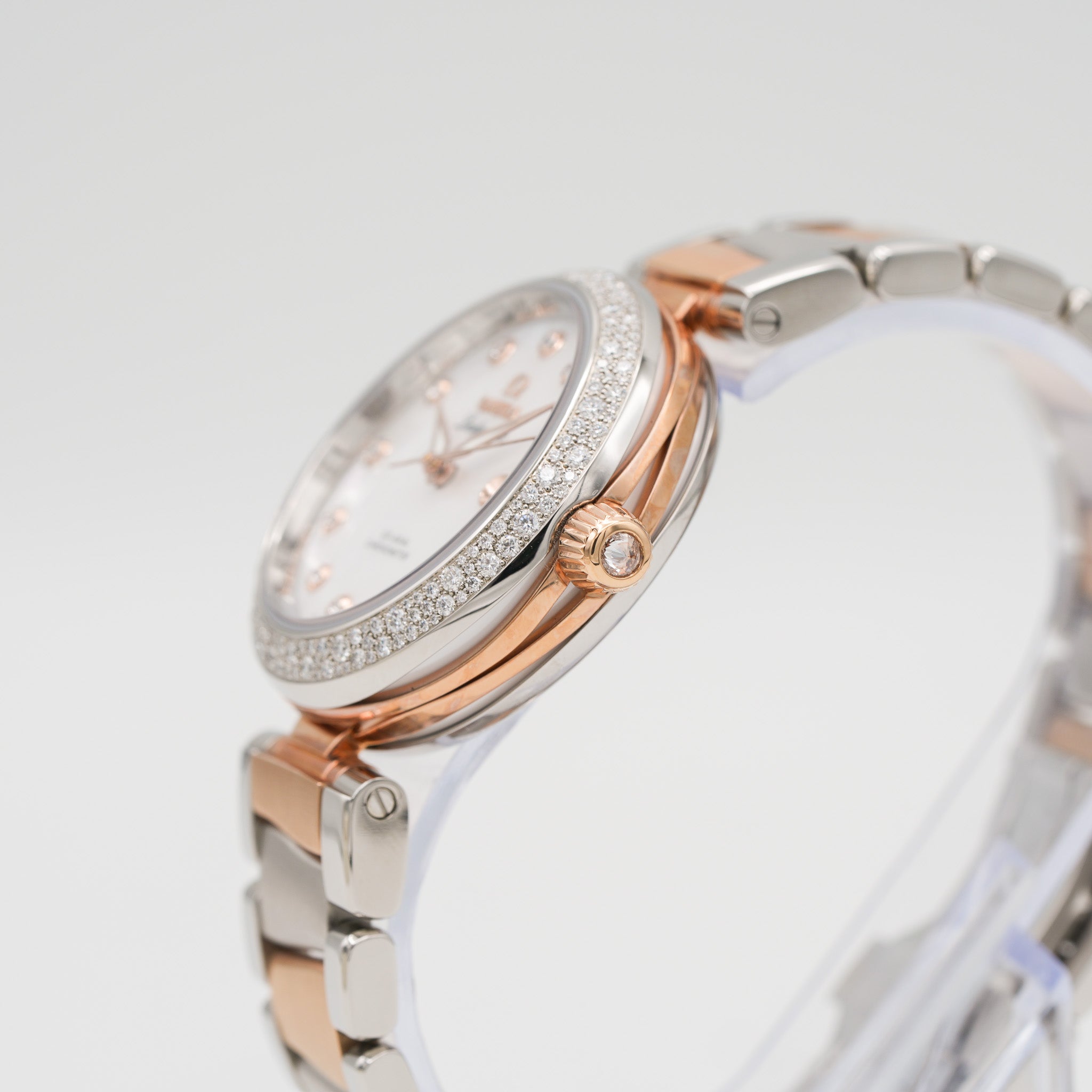 Omega 425.25.34.20.55.004 De Ville Ladymatic Co-Axial 34mm Diamonds Watch crown