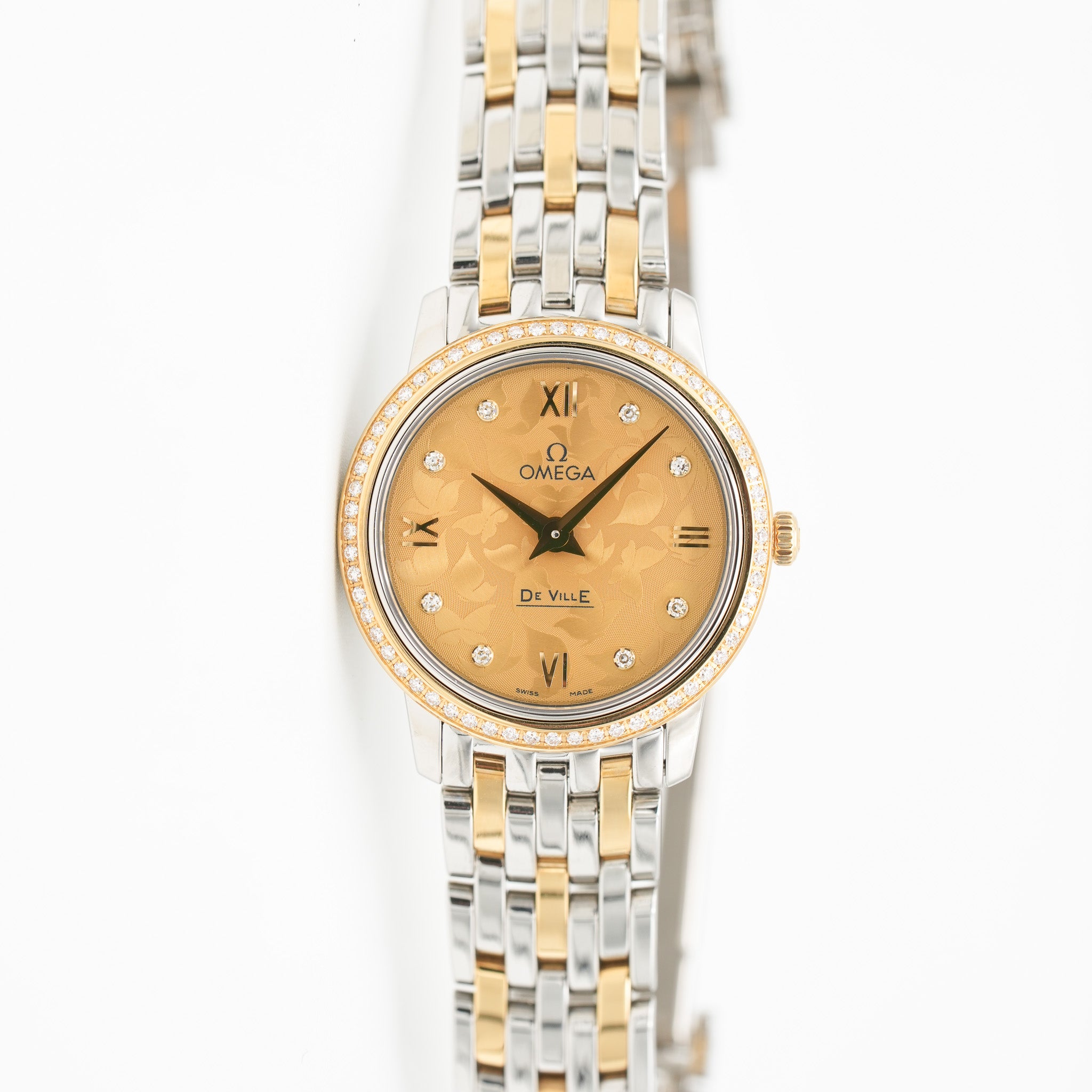 Omega 424.25.27.60.58.002 De Ville Prestige Butterfly Quartz 27.4mm Watch dial sidelay