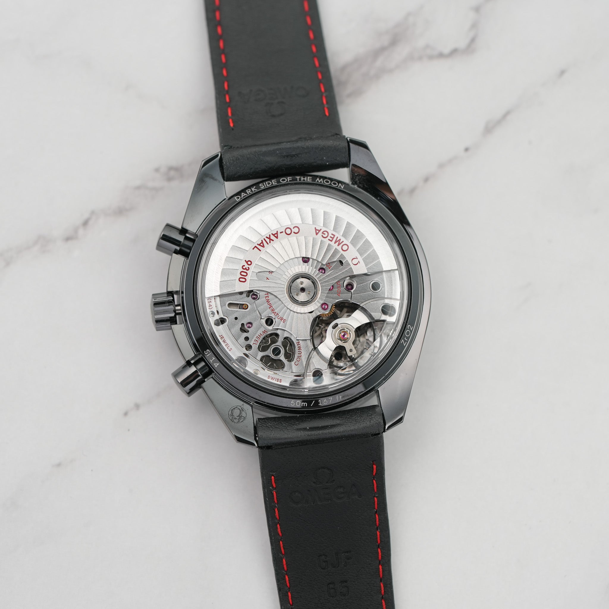 Omega Speedmaster Pitch Black Moonwatch 44.25mm 311.92.44.51.01.004 movement