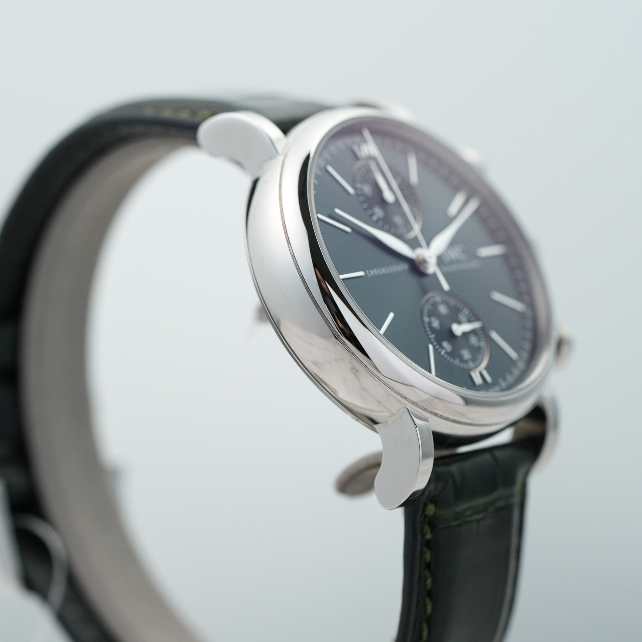 IWC IW391405 Portofino Chronograph 39 Green Dial Steel Watch case