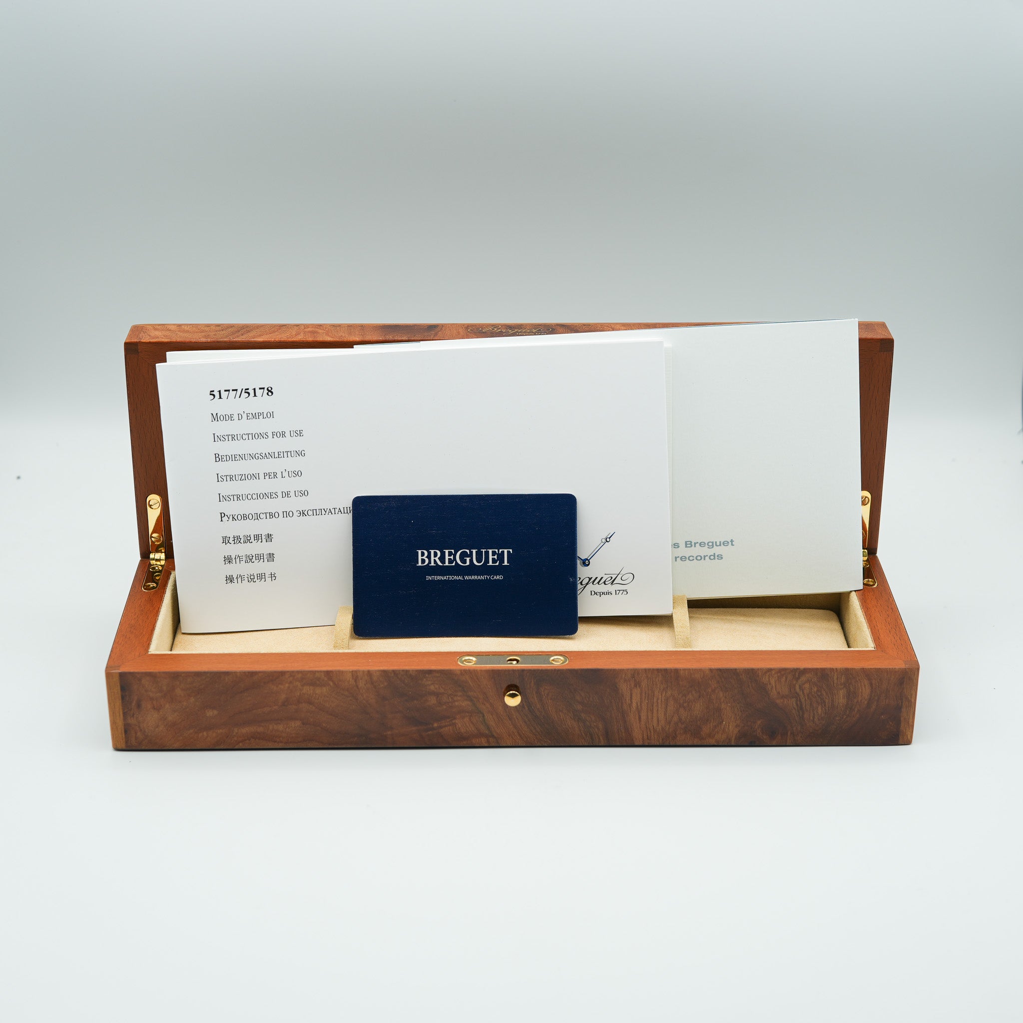 Box view Breguet Classique 5177