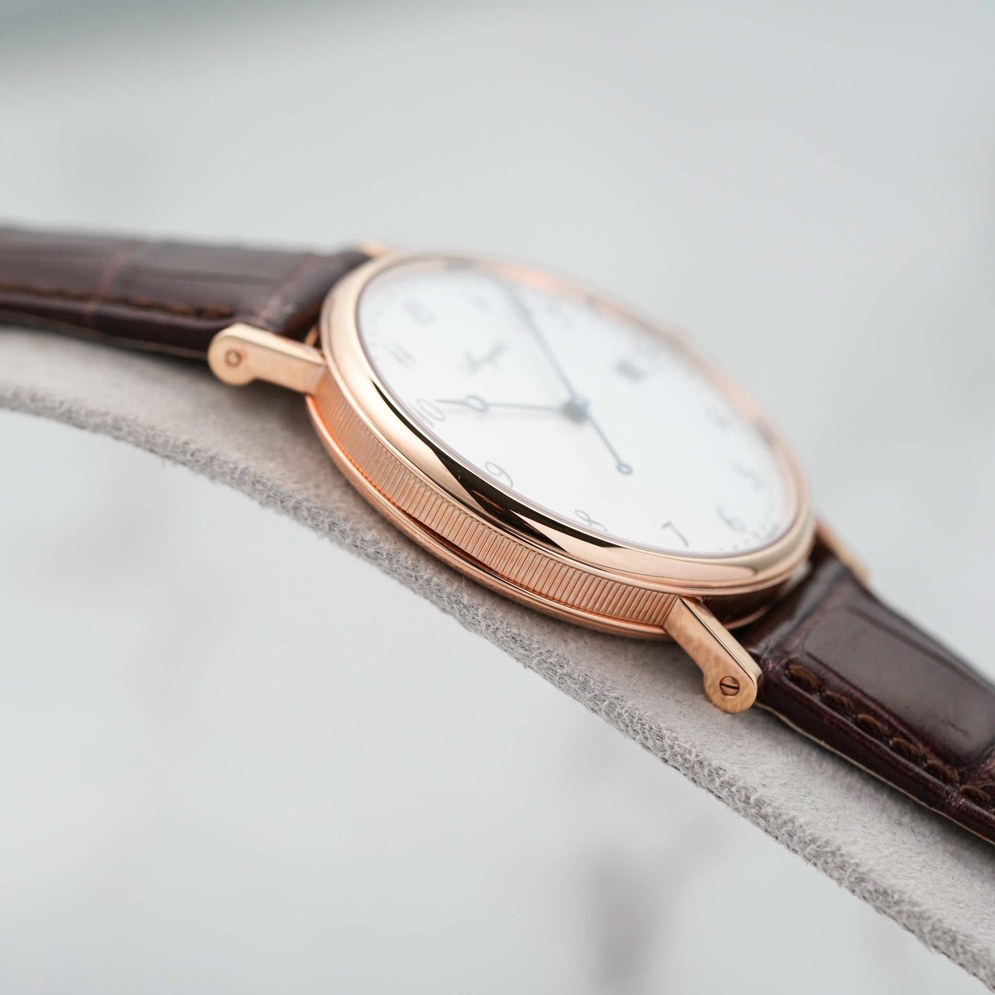 Side View Breguet Classique 5177