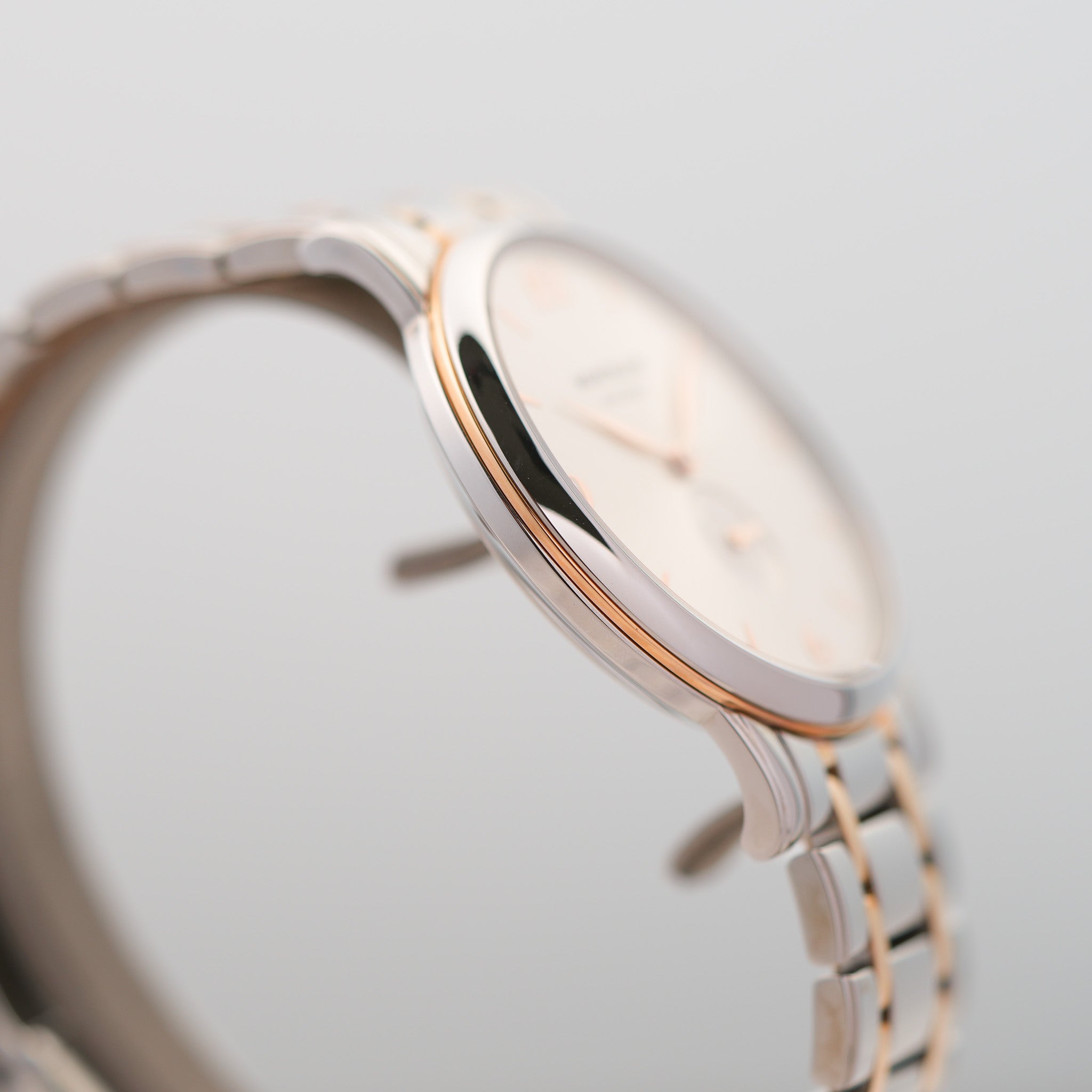 Montblanc Star Classique Automatic 39mm Watch case side