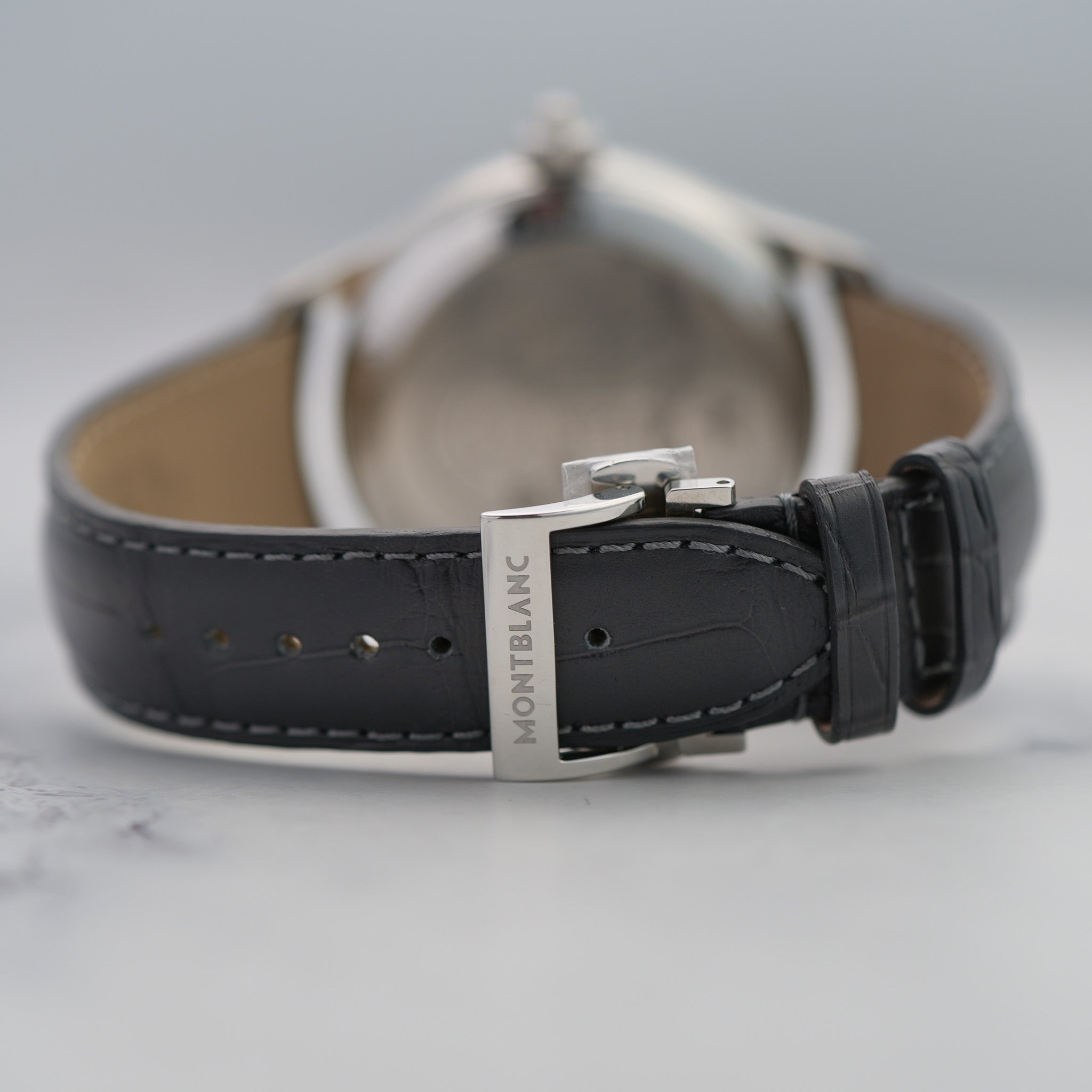 Montblanc Heritage Monopusher Chronograph 42mm Automatic Watch clasp