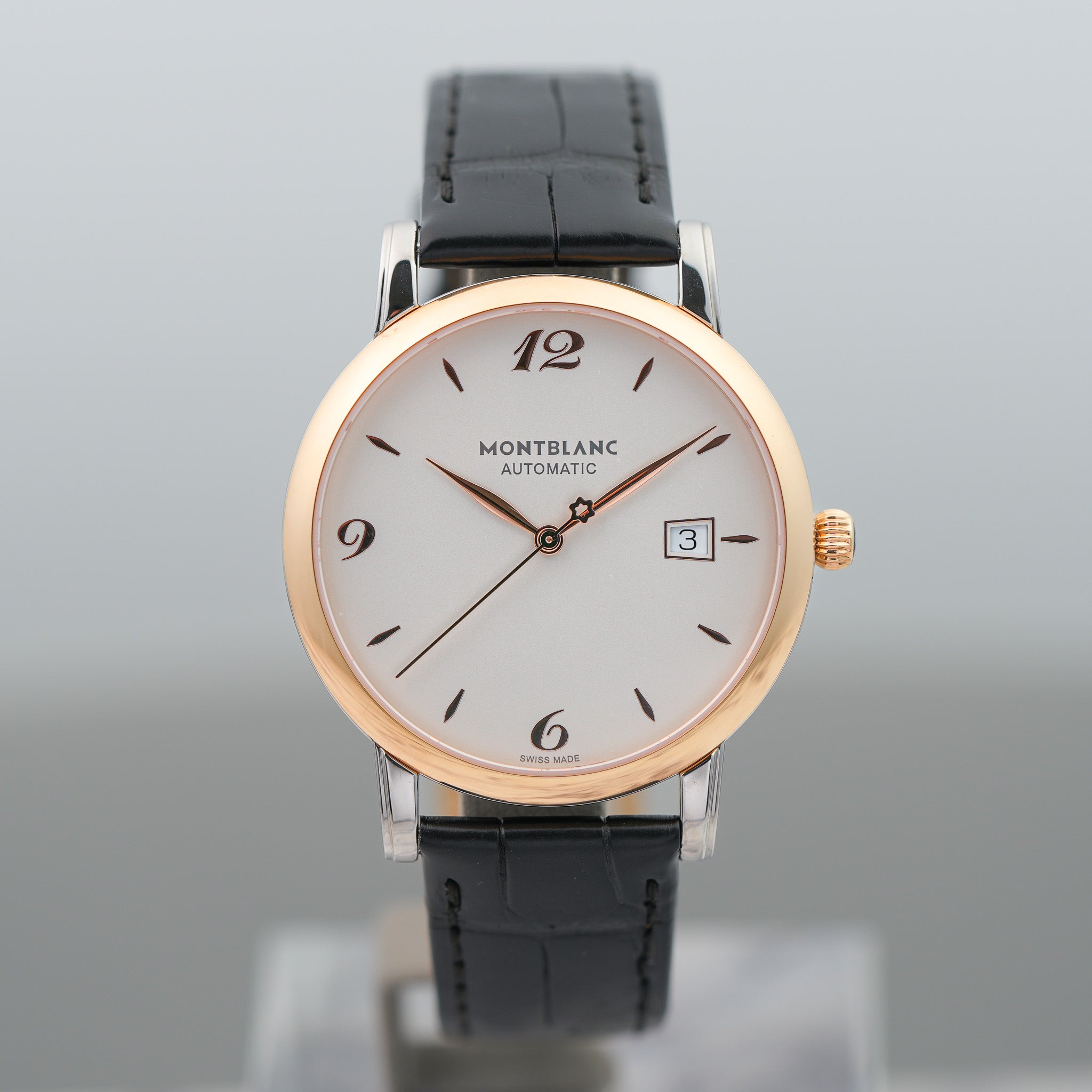 Montblanc Star Classique Date Automatic Watch straight dial