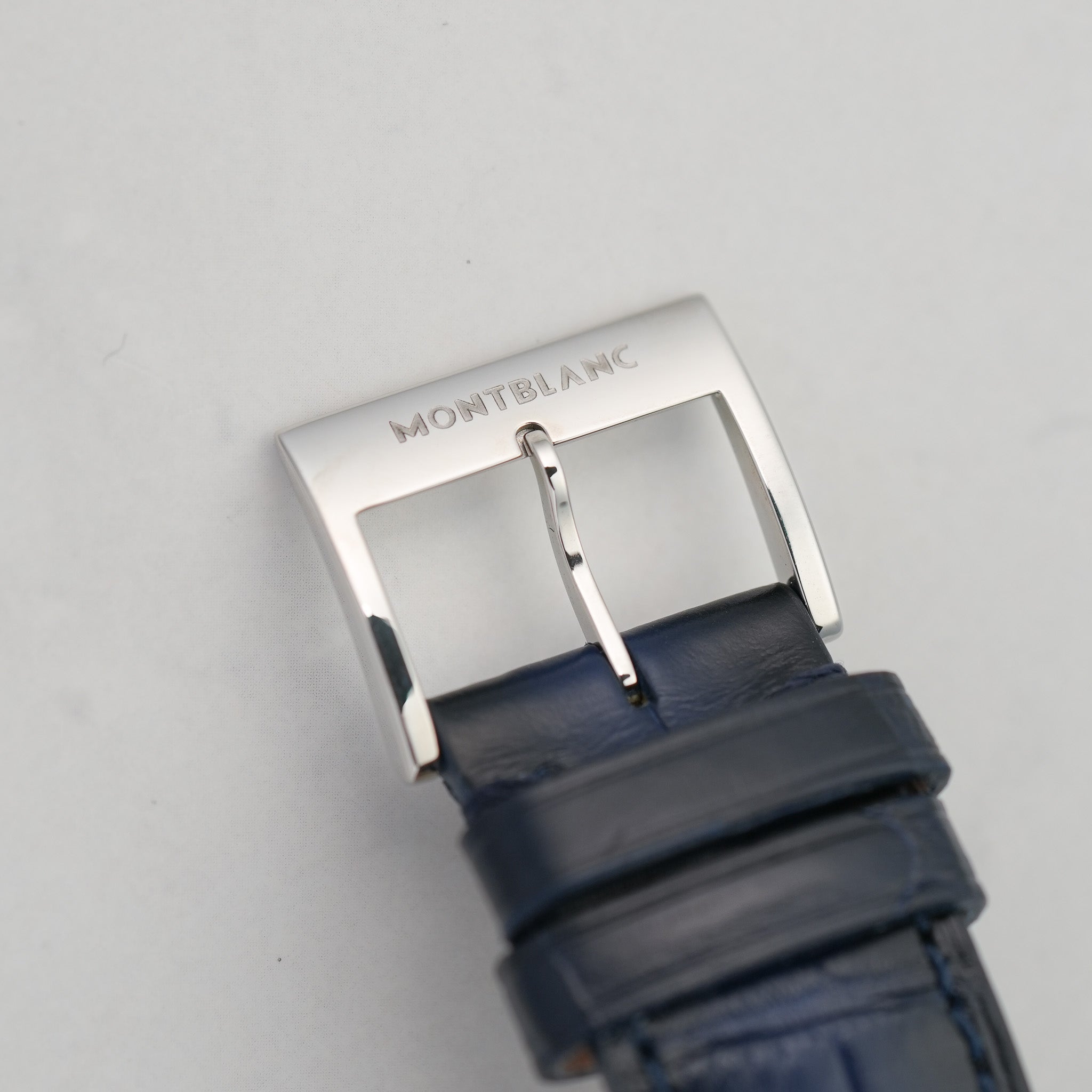 Montblanc Star Legacy Automatic Date 39mm Watch clasp