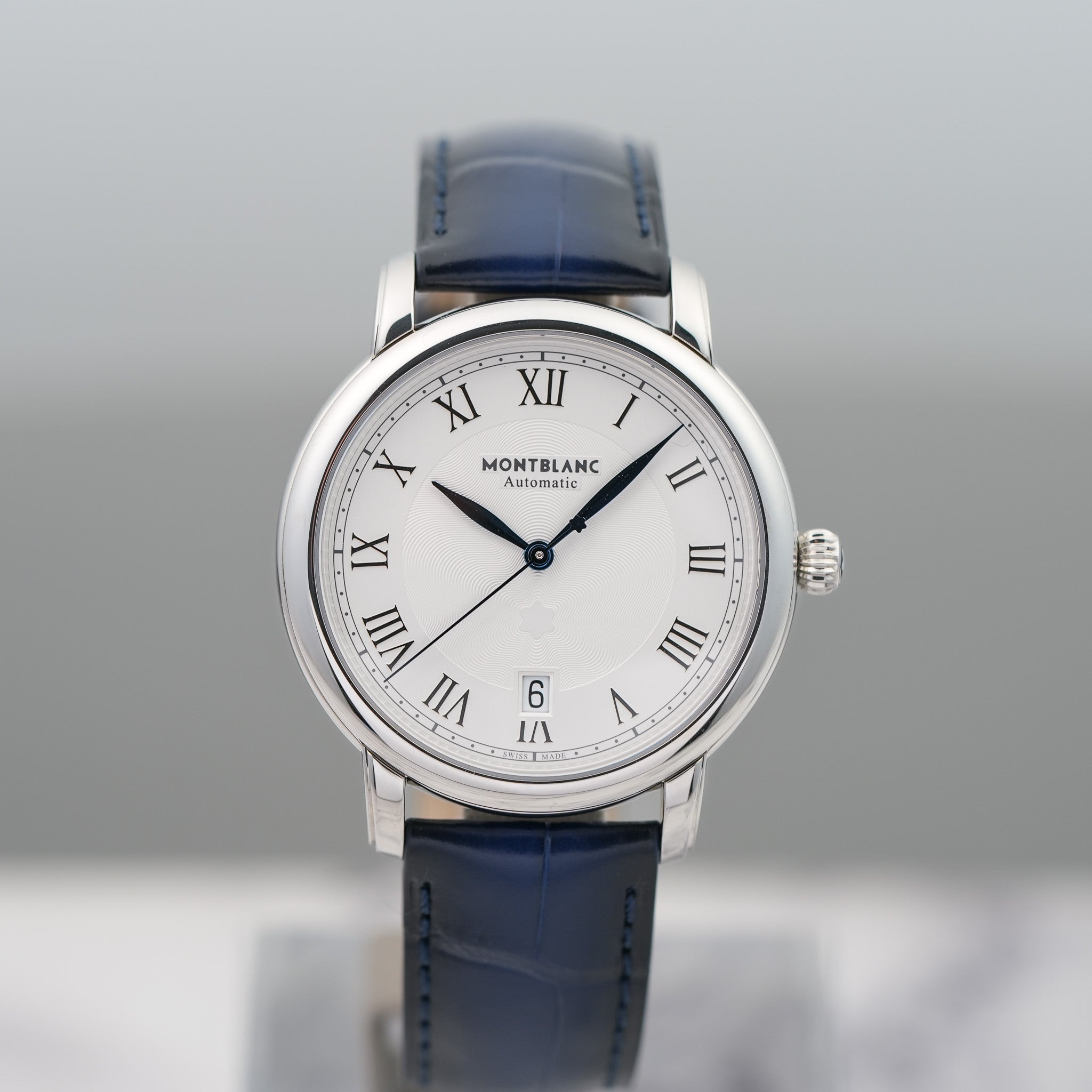 Montblanc Star Legacy Automatic Date 39mm Watch dial