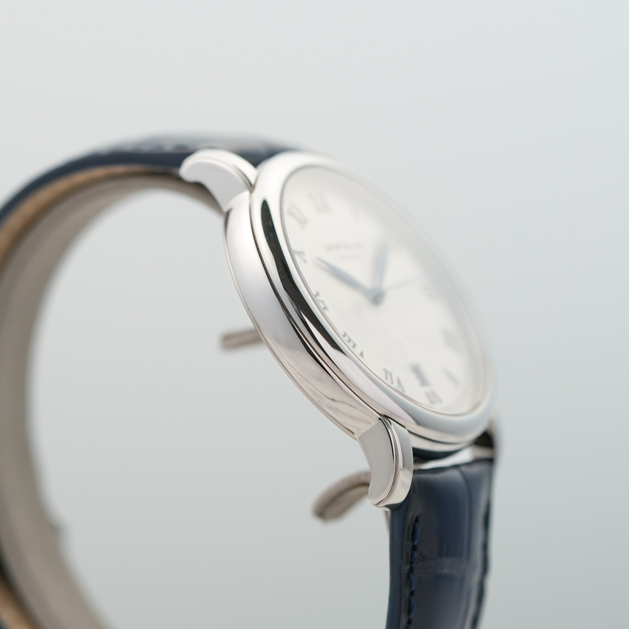 Montblanc Star Legacy Automatic Date 39mm Watch case