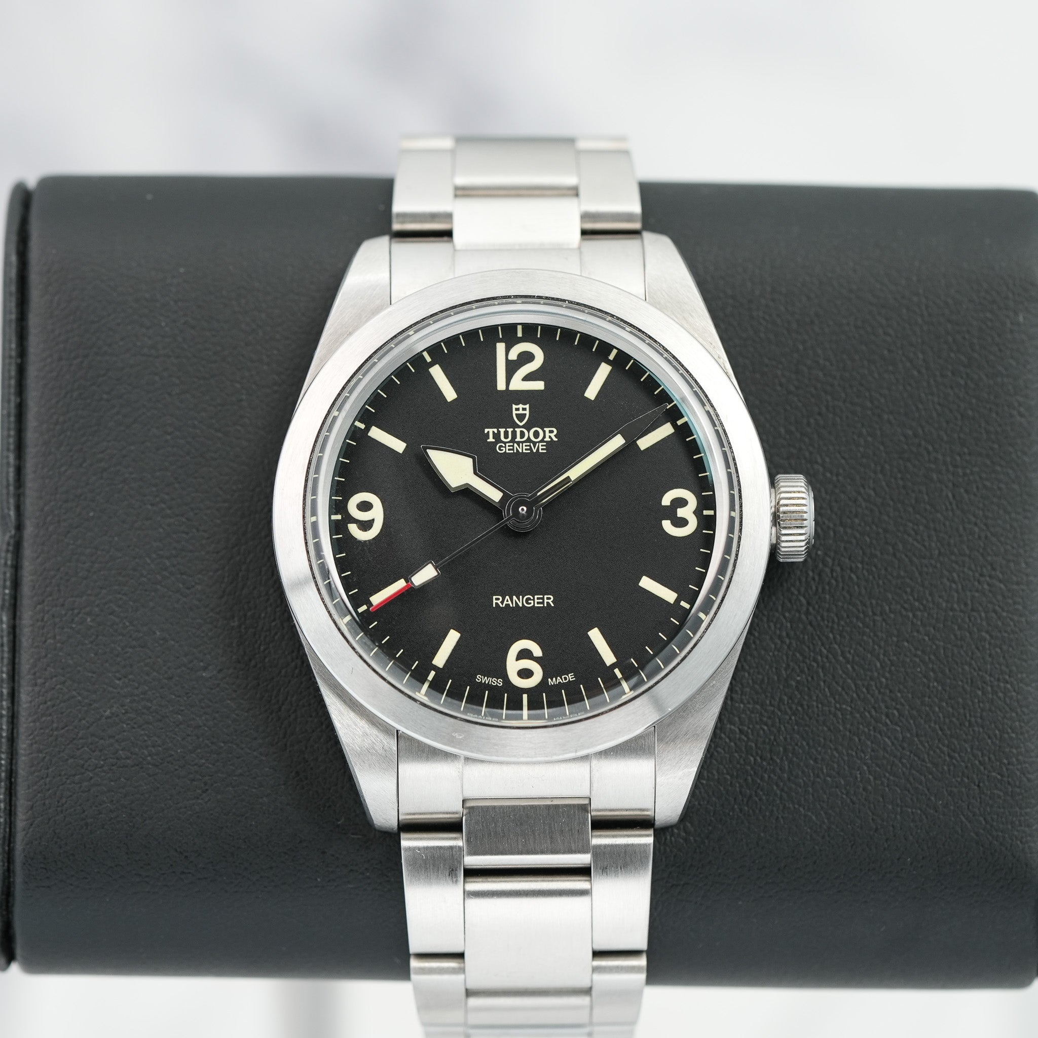 2022 Tudor Ranger 39mm Black Full Set dial