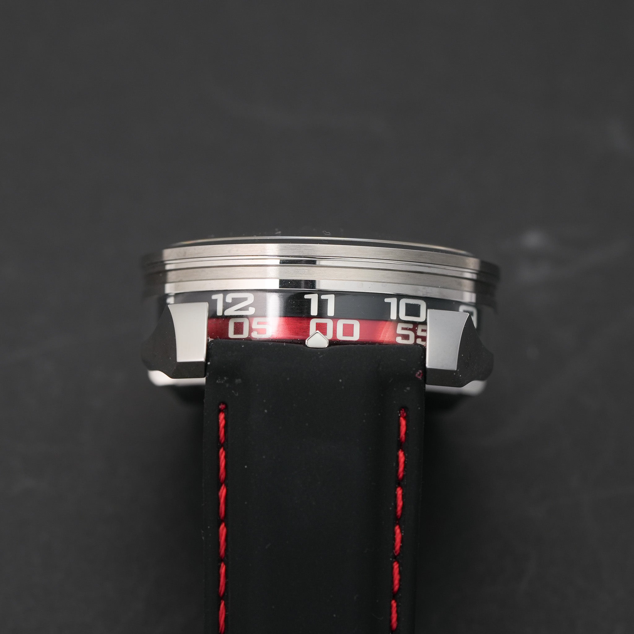 2023 MB&F M.A.D. 1 Red time reading