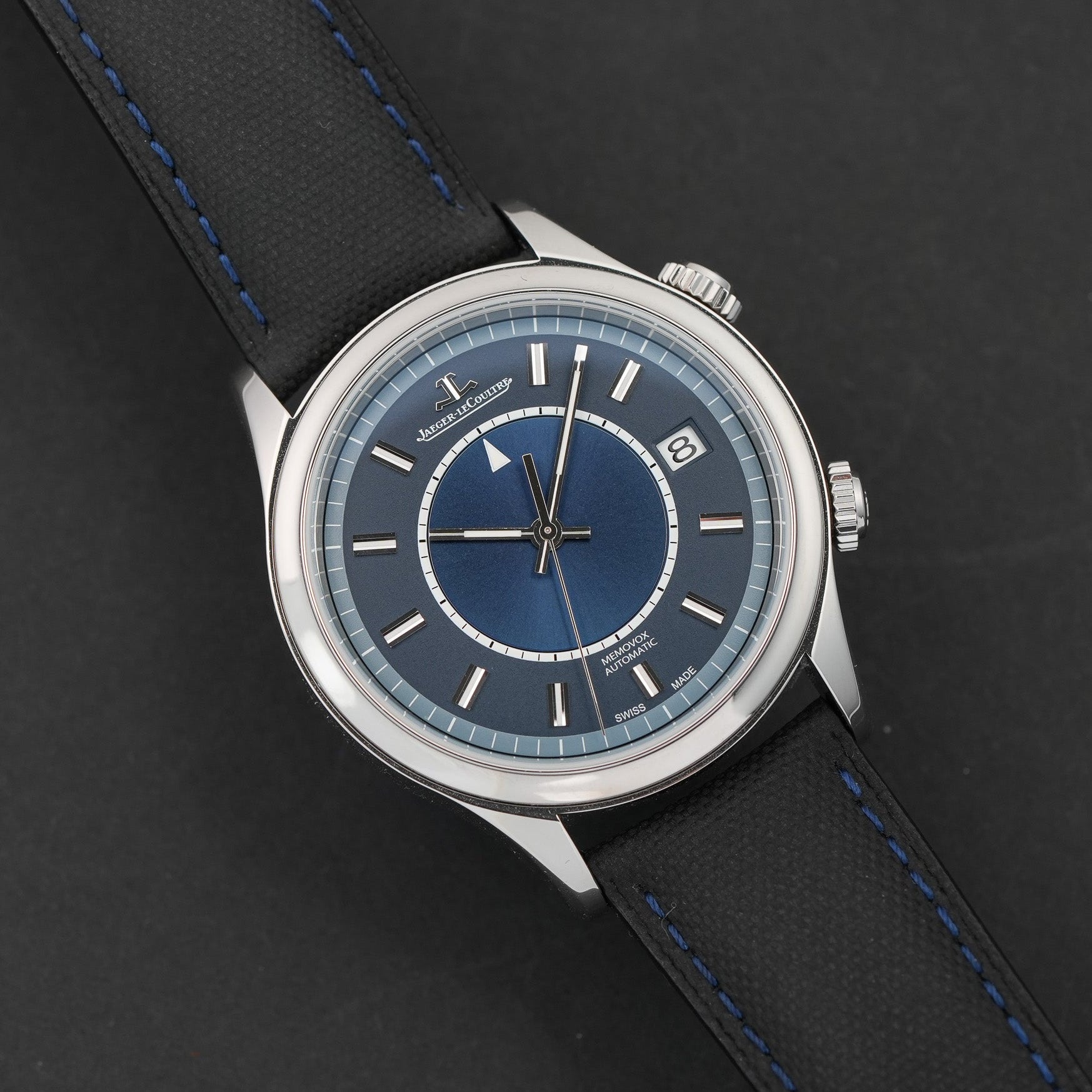 Jaeger-LeCoultre Master Memovox Boutique Edition Blue dial 2