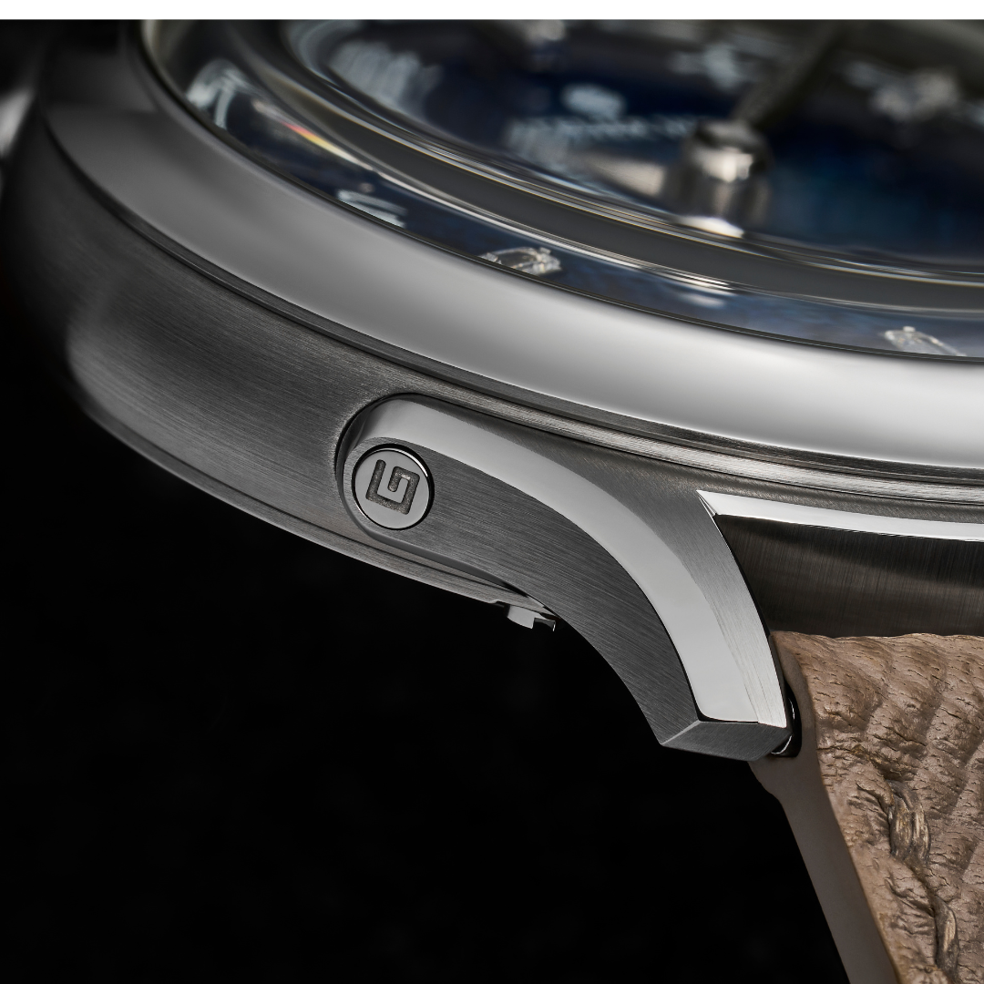 Atelier Wen Ancestra JIAO Dress Watch lugs