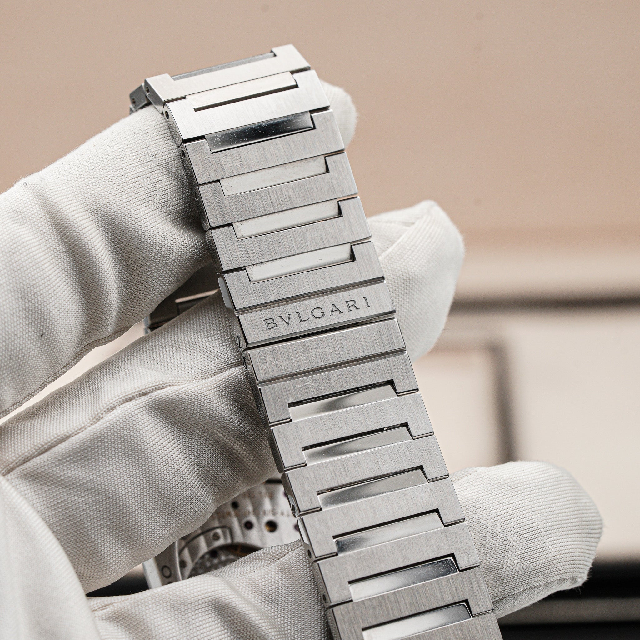 BVLGARI 103431 Bulgari Octo Finissimo Automatic Blue Dial Stainless Steel 40mm Watch clasp marks