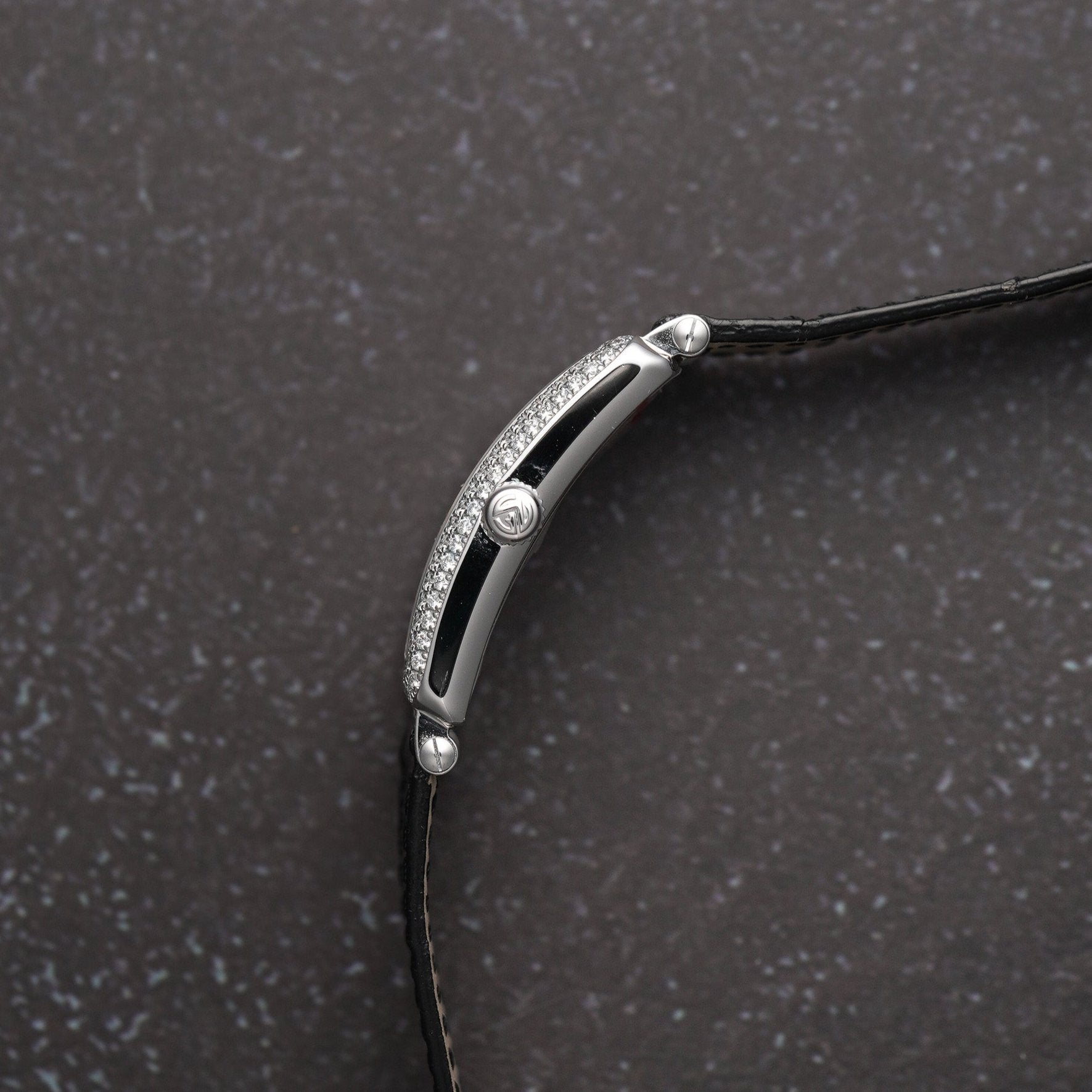 Franck Muller Long Island White Gold Quartz 952QZDMAGICWGWB crown