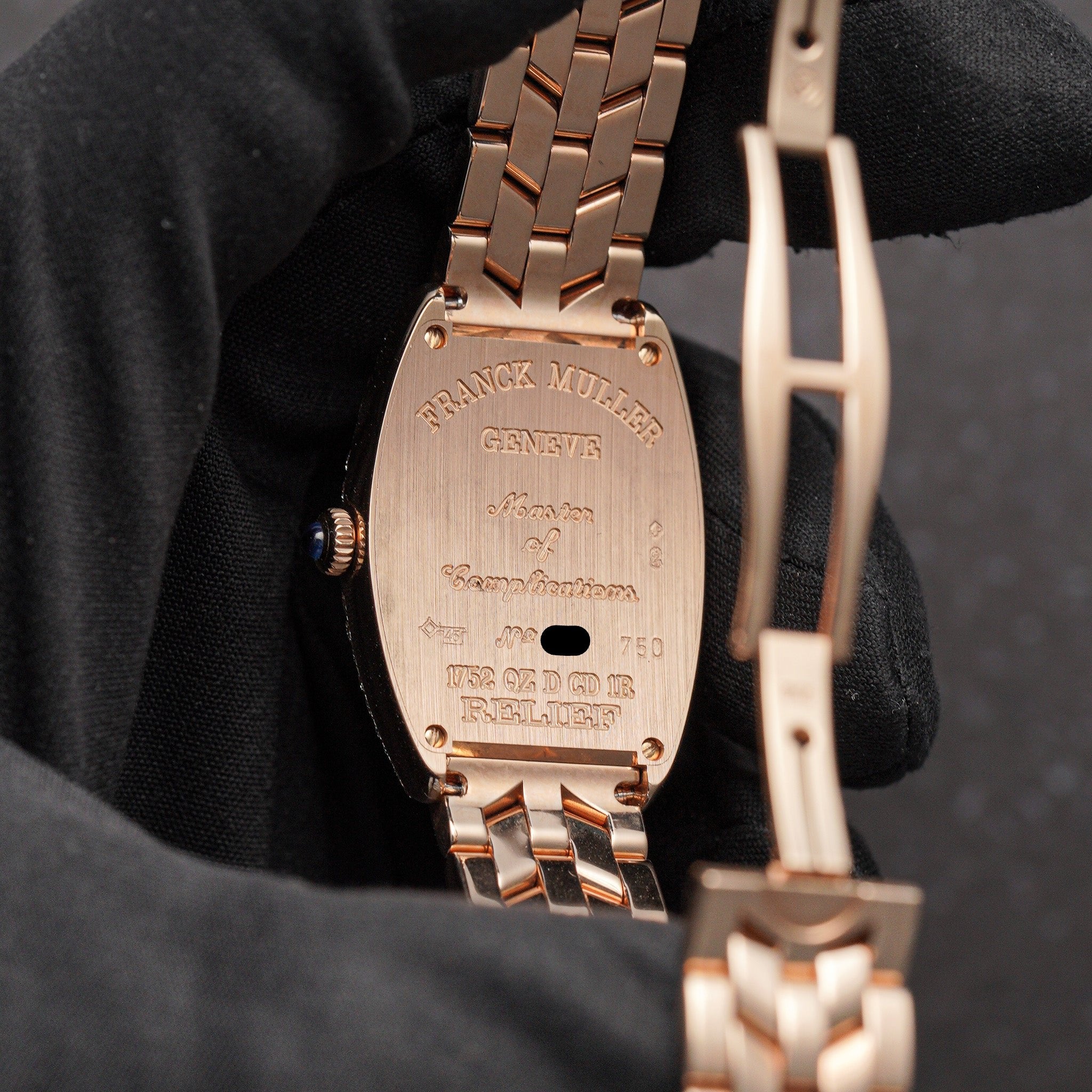 Franck Muller Cintree Curvex Ladies Quartz Rose Gold 1752QZDCD watch caseback