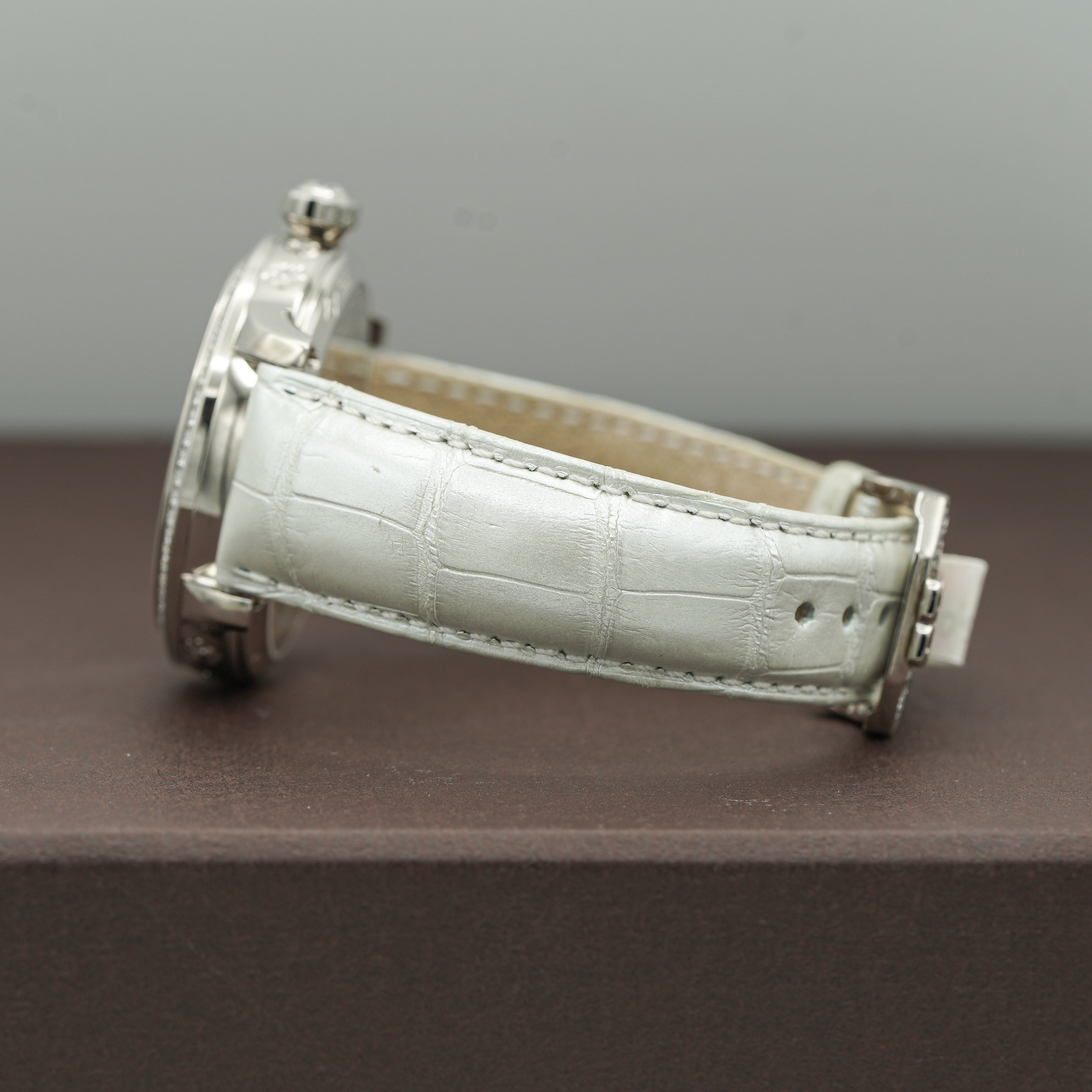 Glashütte Original Spring Blossom Star Collection 90-00-04-04-04 strap 6 o'clock