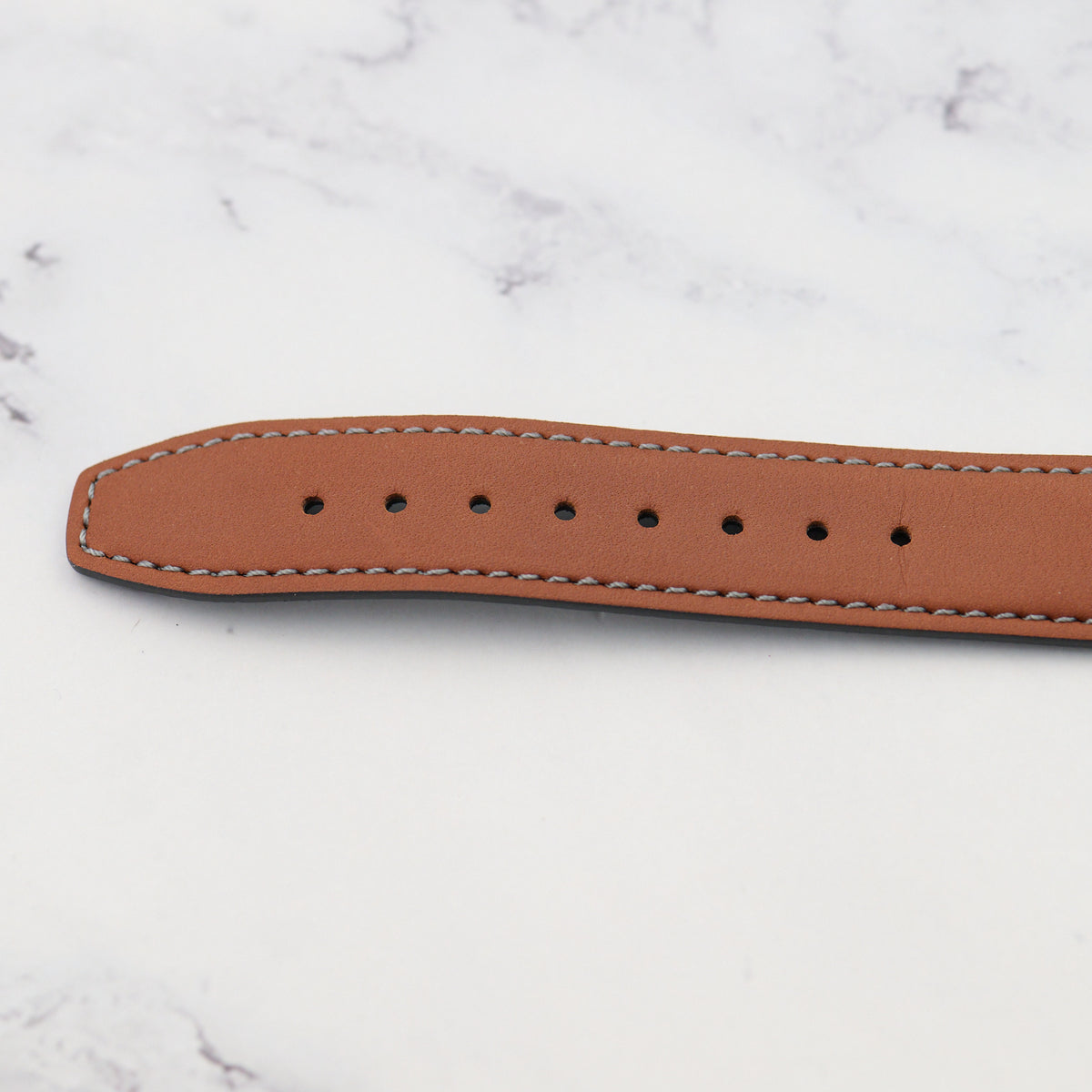 Ming 22.01 GMT Gilt bottom strap