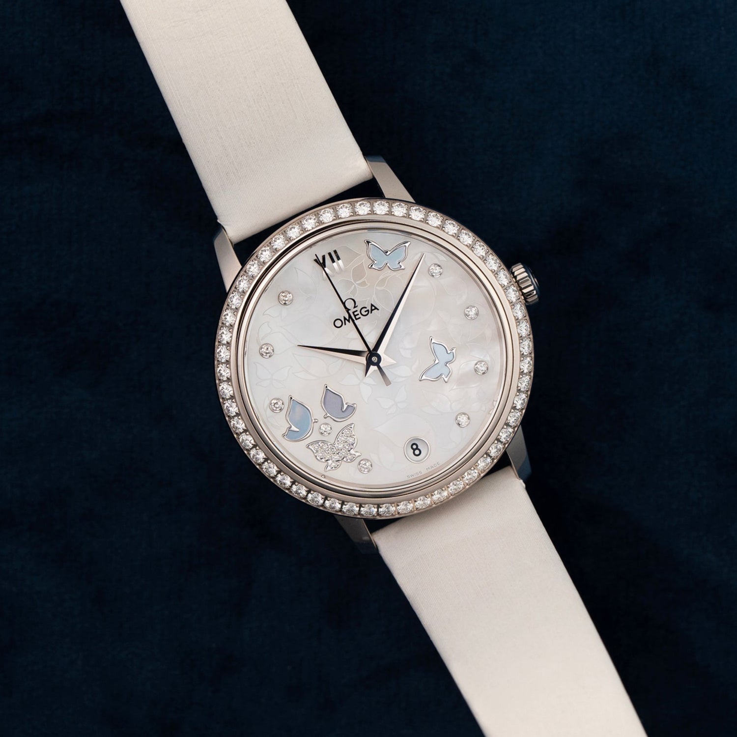 Omega DeVille Prestige Mother of Pearl Butterfly Dial Diamonds 42457332055001 dial 2