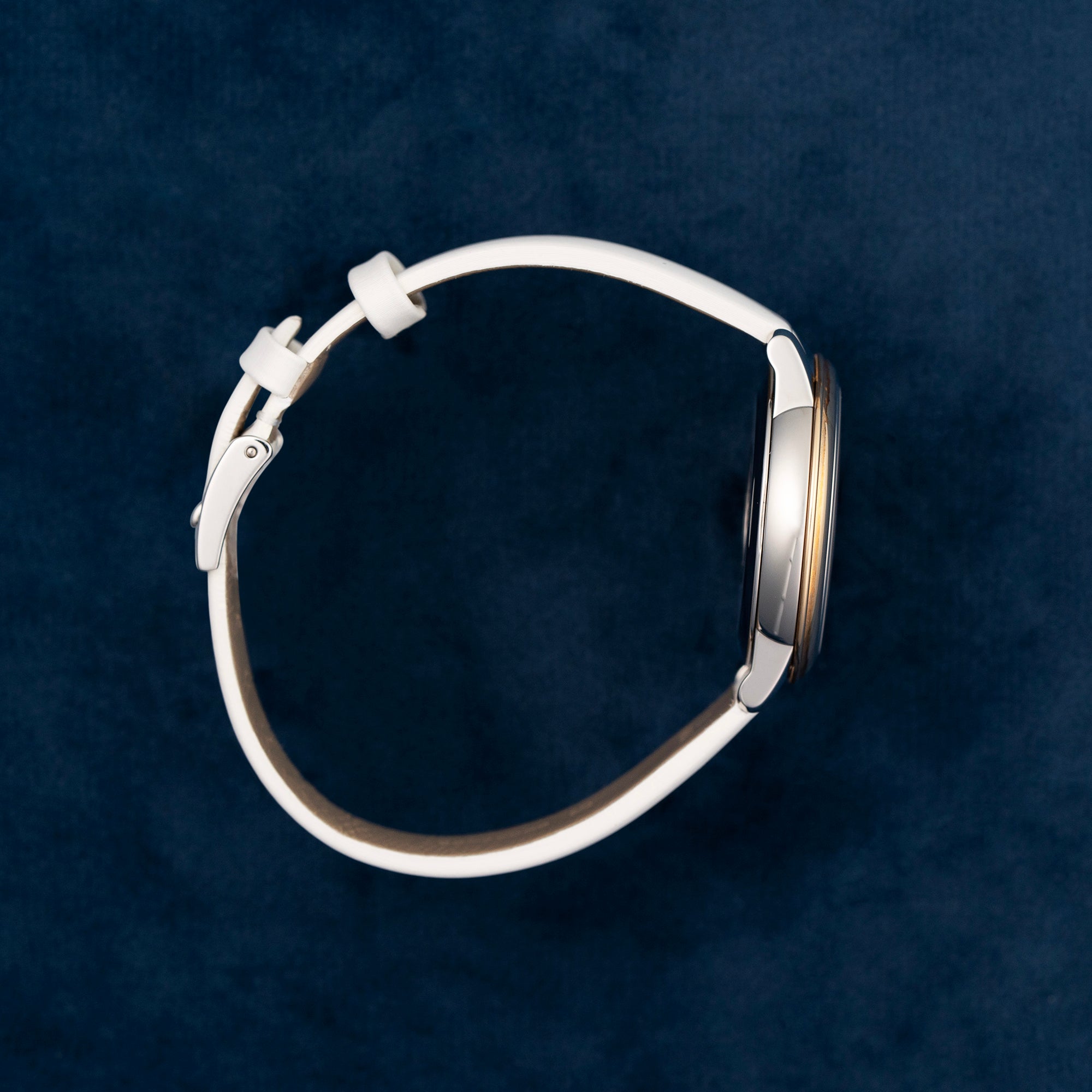 Omega De Ville Prestige Quartz 32.7mm 42422336058001 case