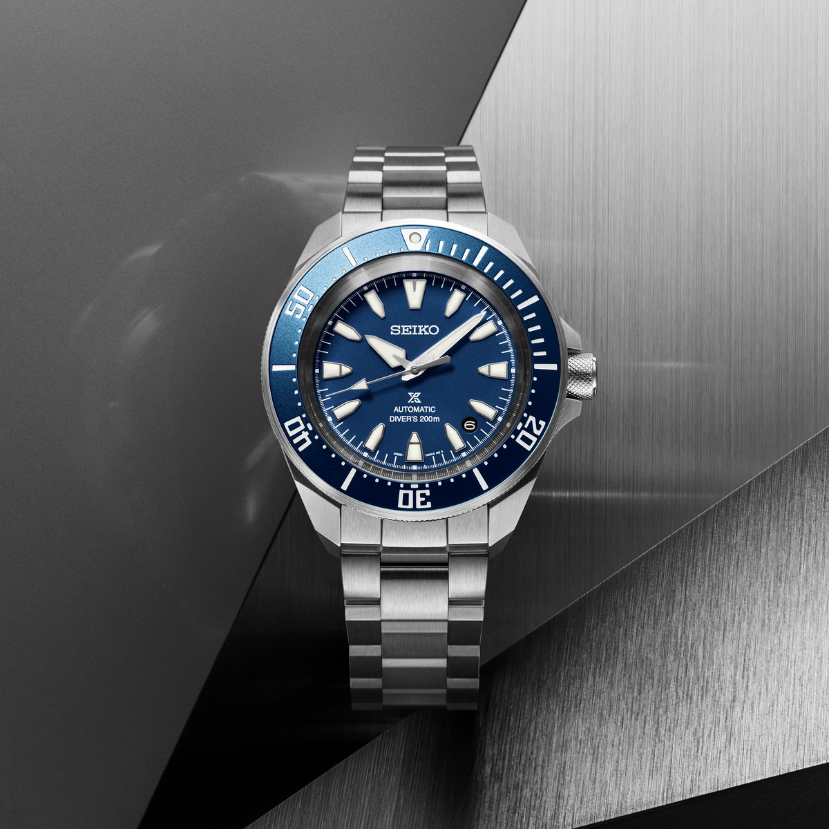 Seiko Prospex Automatic Diver's 200m Blue 41mm SRPL51 Product Shot 2