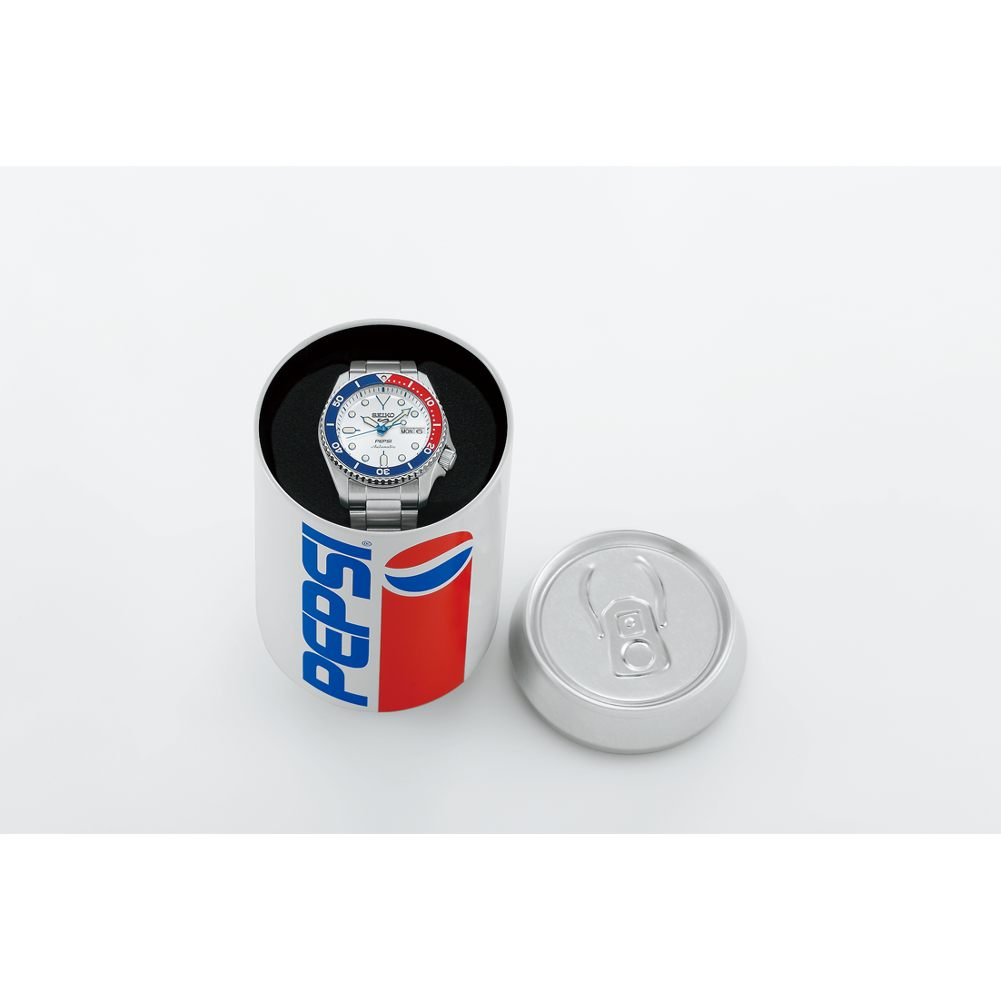 Seiko 5 Sports Pepsi Limited Edition SRPL99 pepsi can packaging