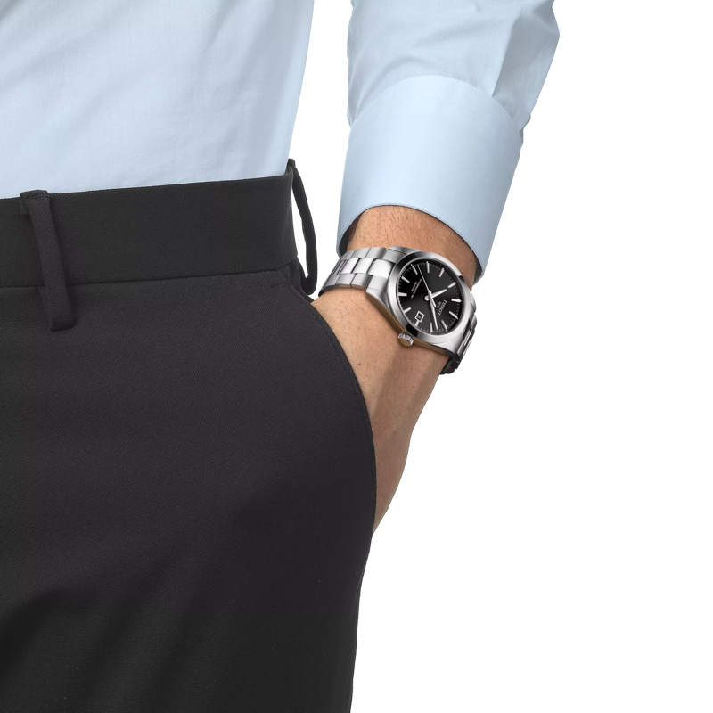 Man wearing Tissot Gentleman Powermatic 80 Silicium black dial