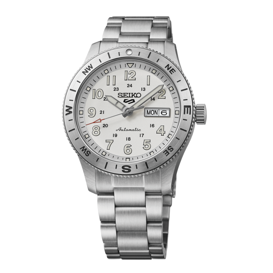 Front view of Seiko 5 Sports Field Series Compass HDB007