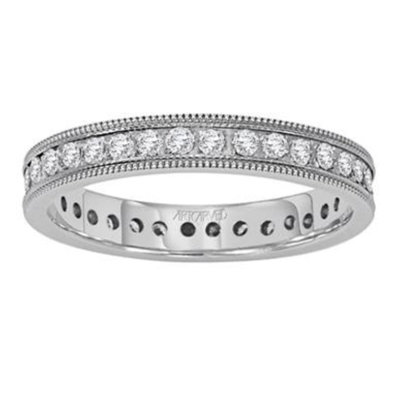 Front View Of Diamond Anniversary Band.