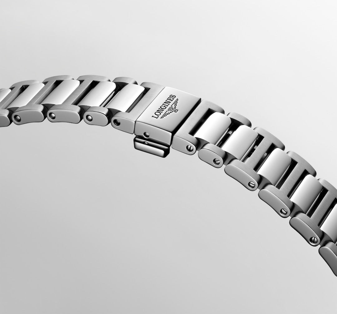 Longines Conquest Mother of Pearl with Diamonds 34mm L34304876 Strap/Buckle