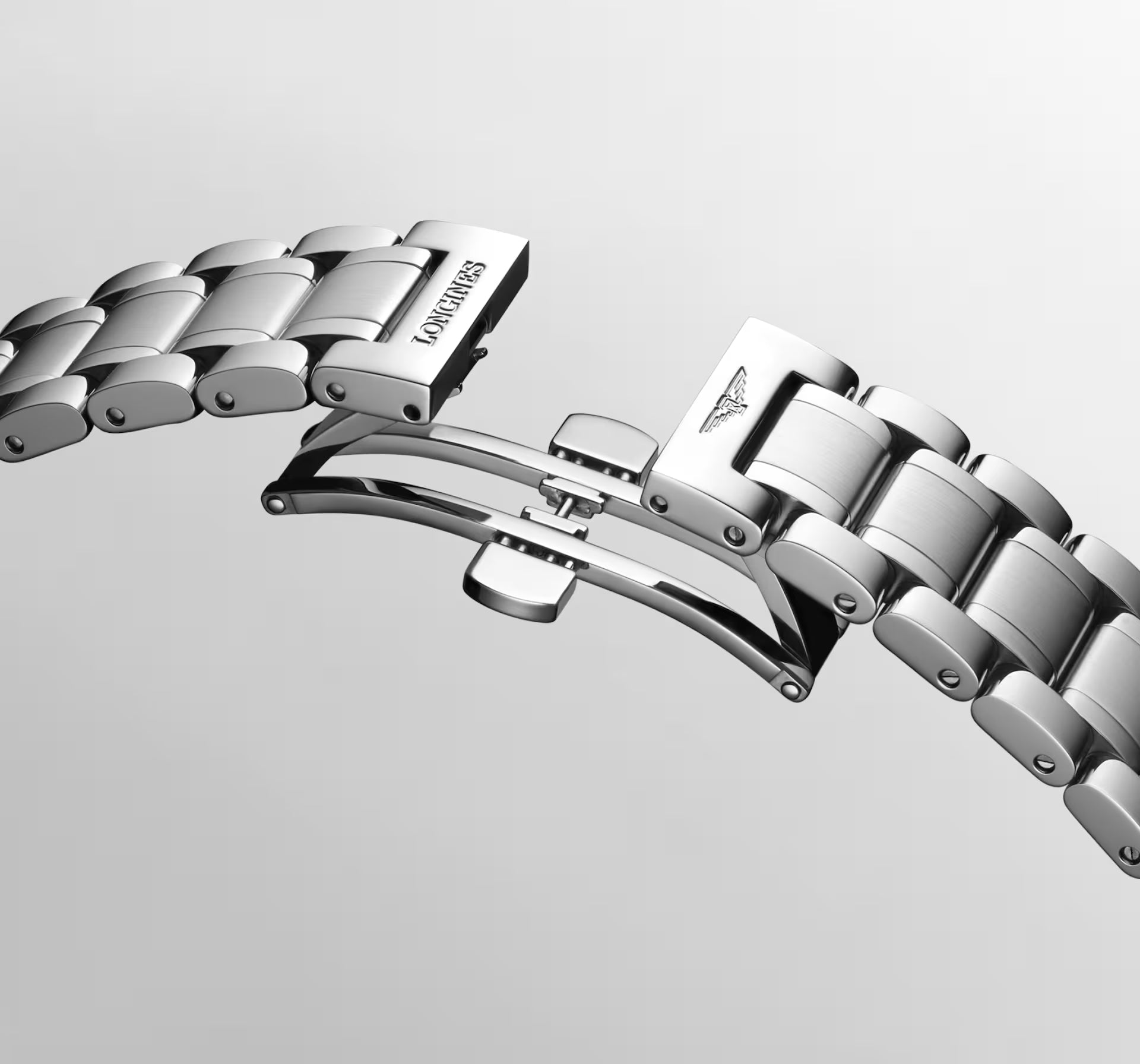 Open Chain View of Longines Master Collection Chrono Moonphase 40mm L26734716