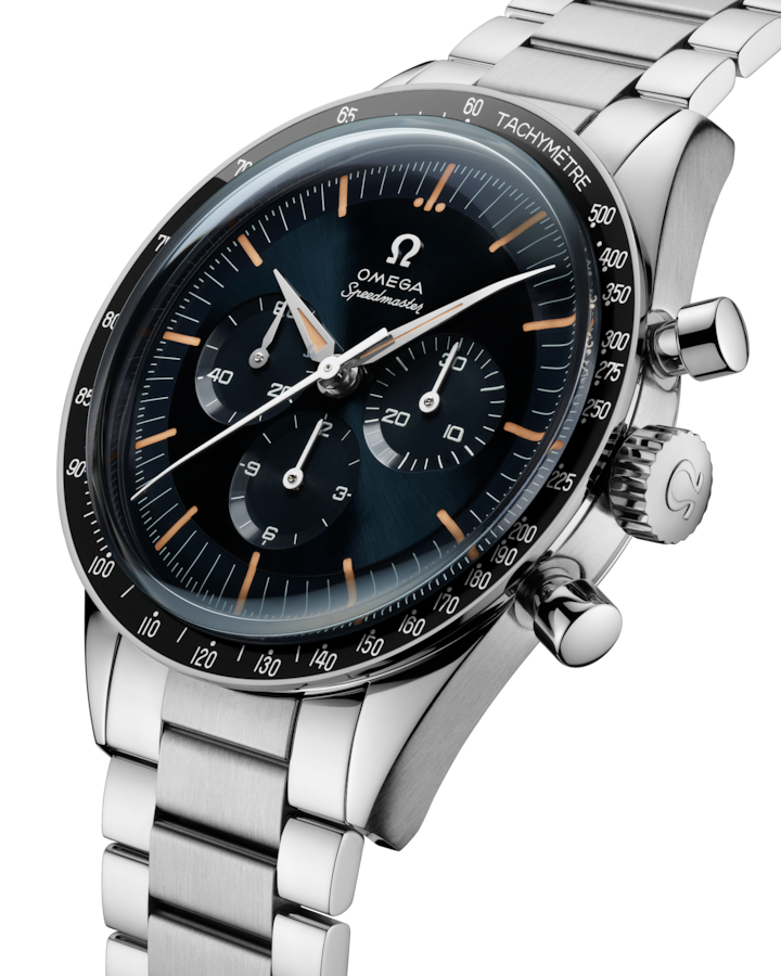 Side View of OMEGA Speedmaster First Omega in Space Chronograph 39.7mm Watch