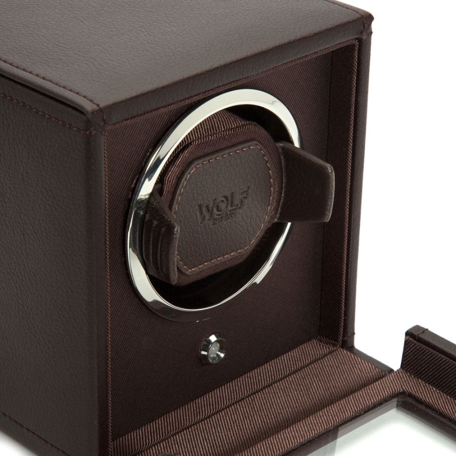 Close up Wolf 1834 Cub Single Watch Winder with Cover 461106