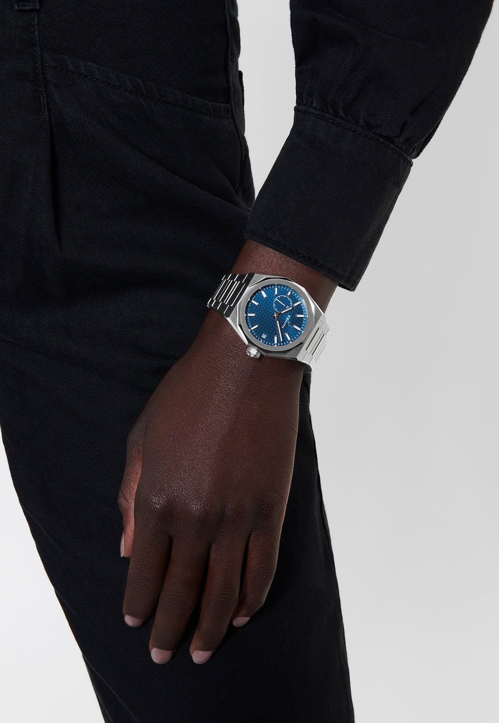 Zenith Defy Skyline Ice Blue Boutique Edition – The Watch Pages