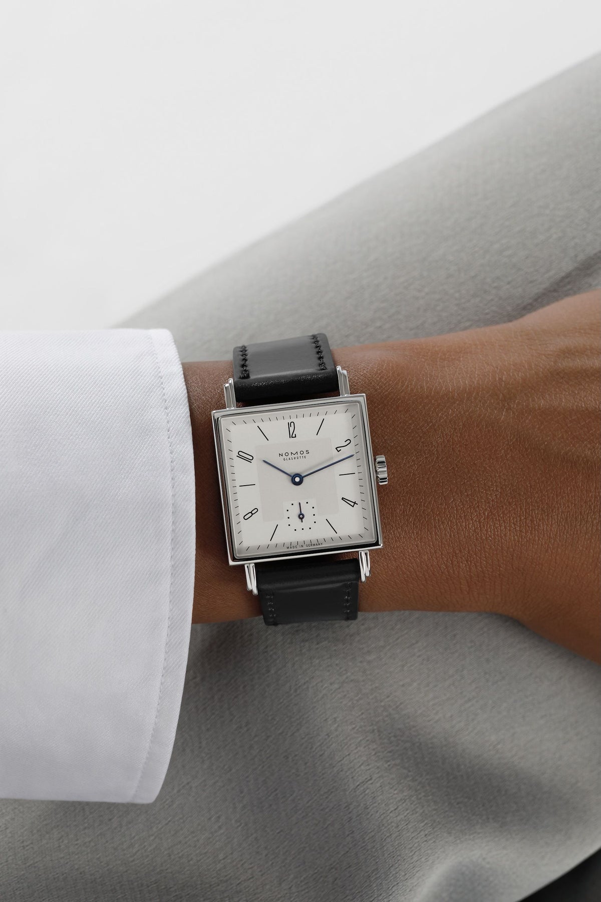 NOMOS Glashutte Tetra 27 Manual Wind 27.5mm 401 model wrist shot