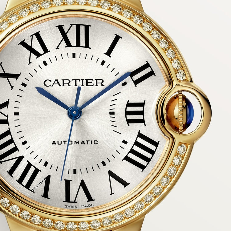 Dial view Cartier Ballon Bleu Yellow Gold 36mm 