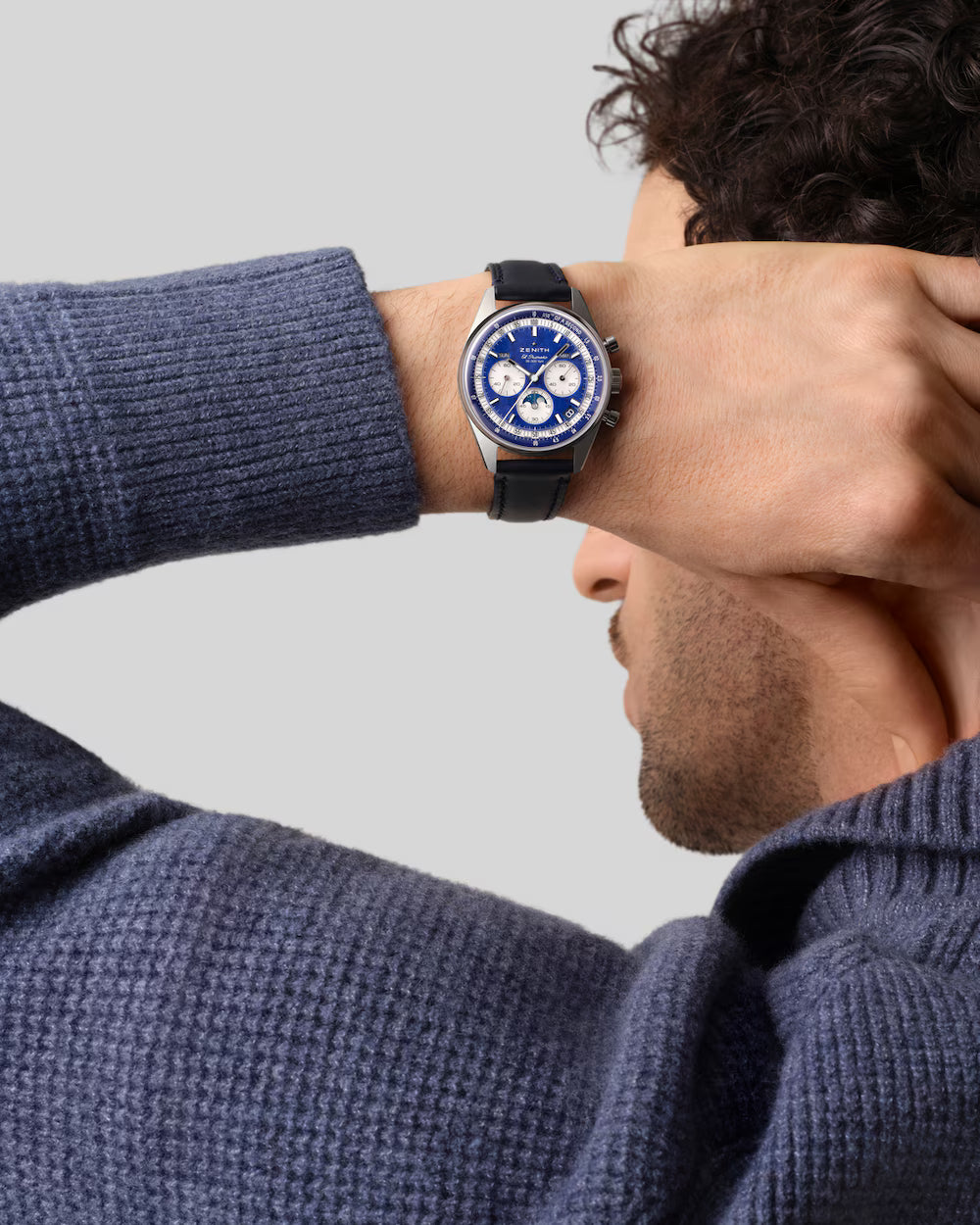 Zenith Chronomaster Original Triple Calendar Lapis Lazuli 38mm 03.3400.3610/51.C910 model wrist shot