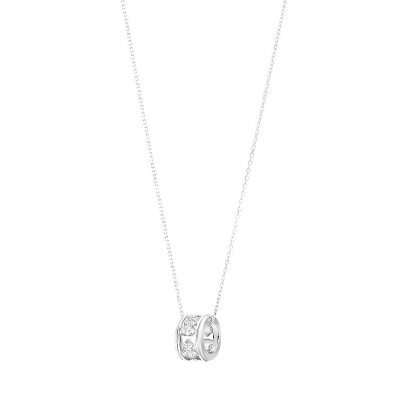 Close up View Qeelin Small Wulu necklace in 18K white gold with diamonds.