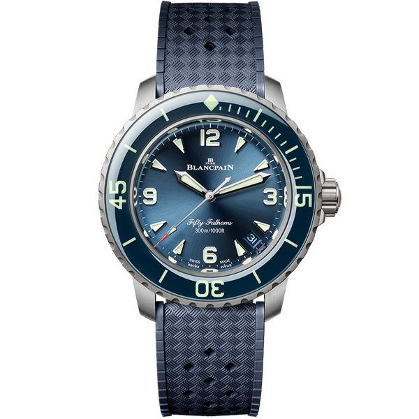 Blancpain Fifty Fathoms 38mm Titanium Automatique Blue soldier shot