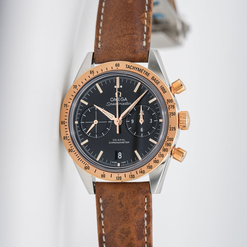Omega Speedmaster '57 Omega Co-Axial Chronograph 331.22.42.51.01.001 sidelay shot carat co