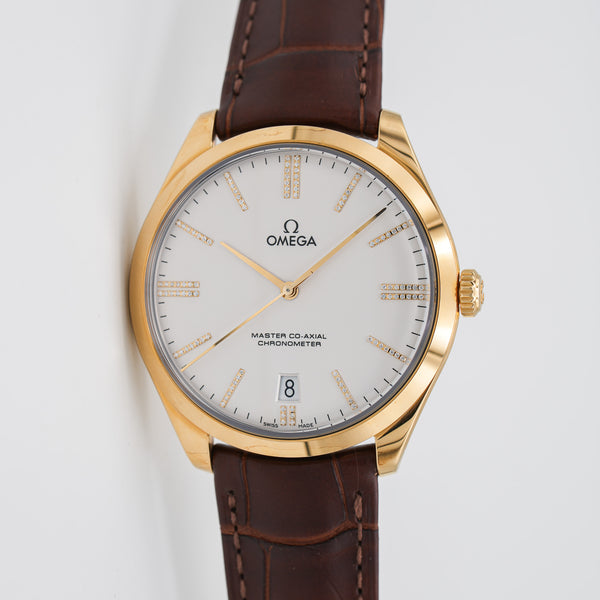 Omega De Ville Tresor Master Co-Axial Chronometer 40mm 18k Yellow Gold dial side 2