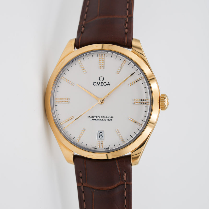 Omega De Ville Tresor Master Co-Axial Chronometer 40mm 18k Yellow Gold dial side 2