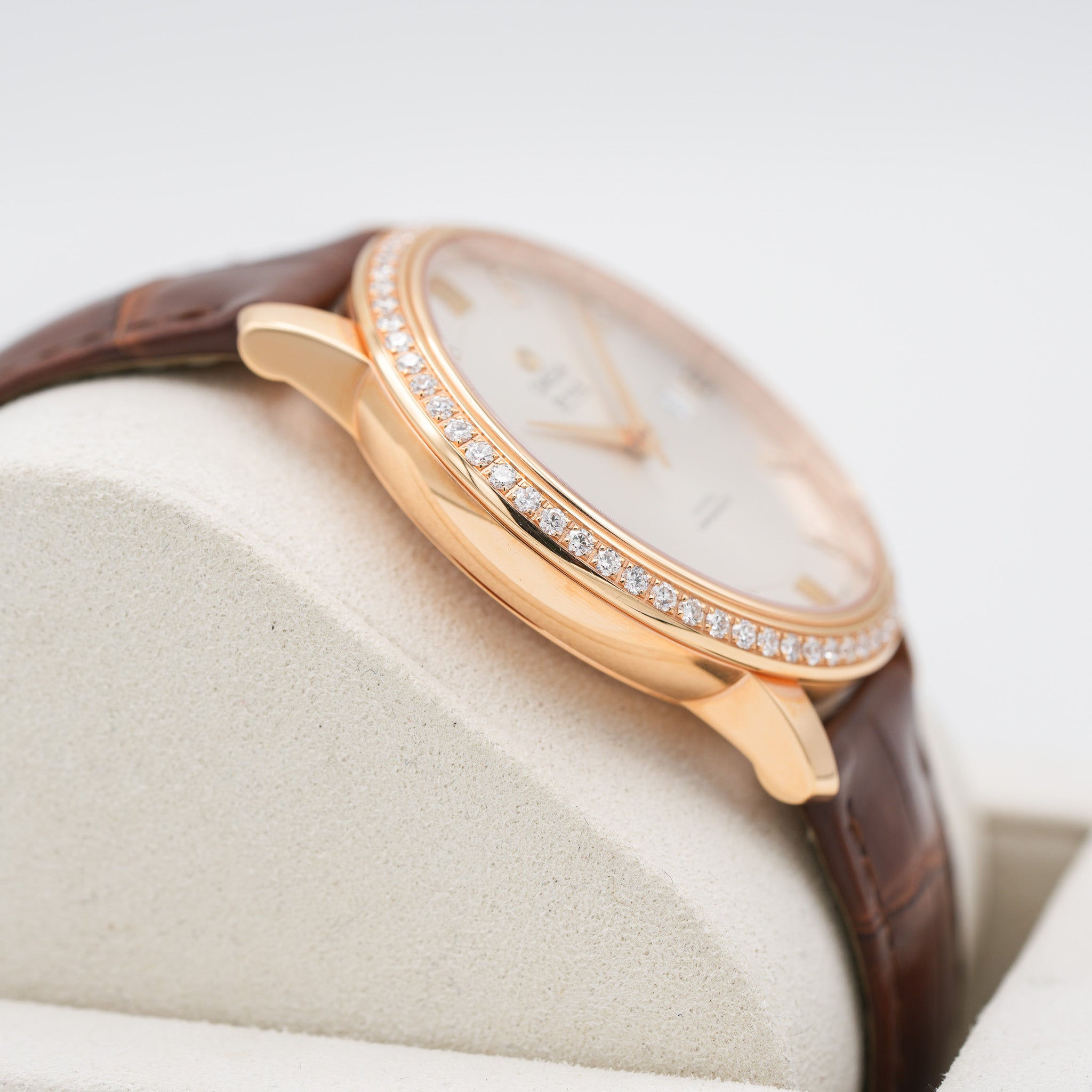 Omega De Ville Prestige Co-Axial 39.5mm 424.584.020.52.002 case