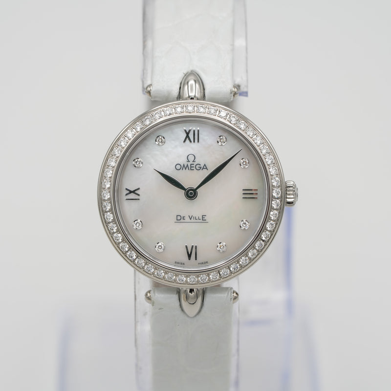 Omega 424.18.27.60.55.001 De Ville Prestige Quartz 27.4mm Watch dial