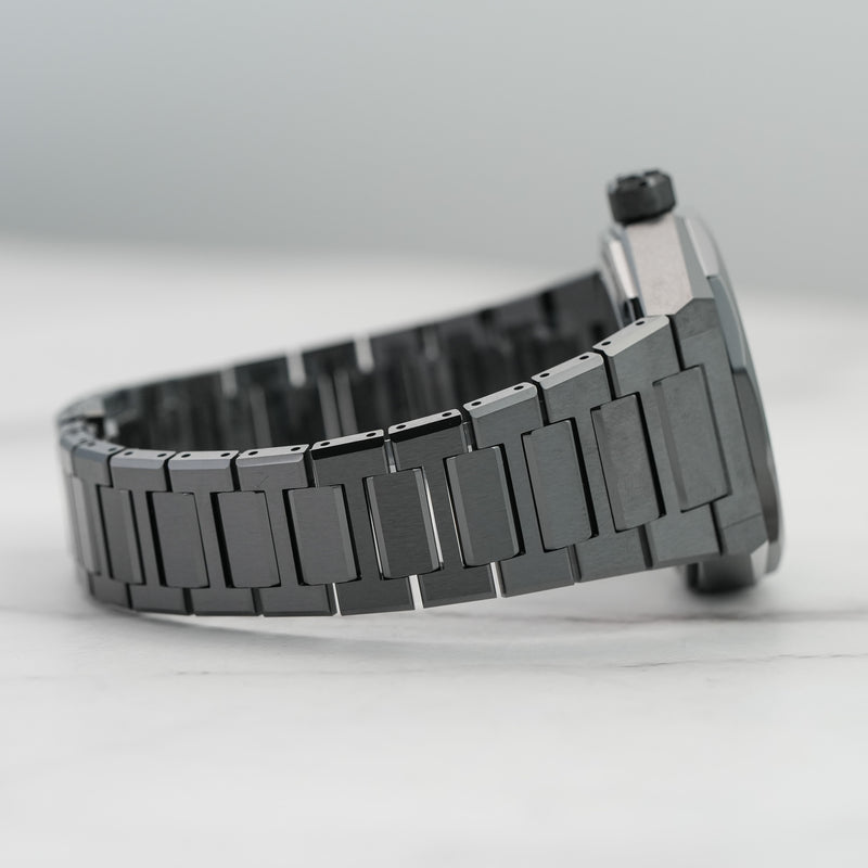 Zenith Defy Skyline Americas Limited Edition Black Ceramic bracelet