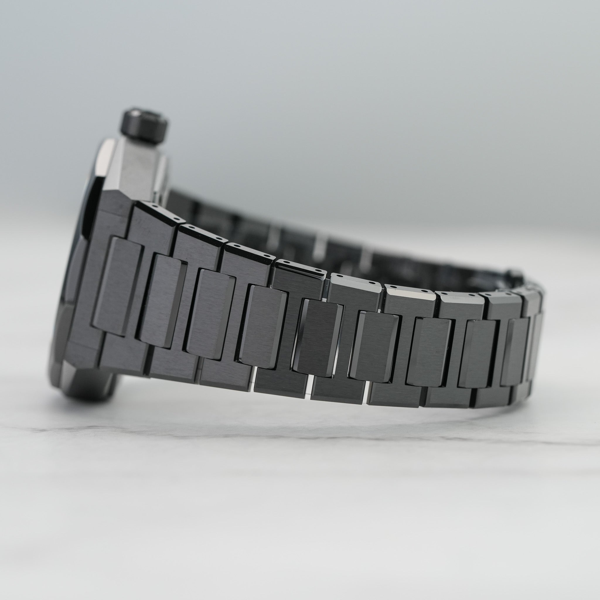 Zenith Defy Skyline Americas Limited Edition Black Ceramic bracelet 2