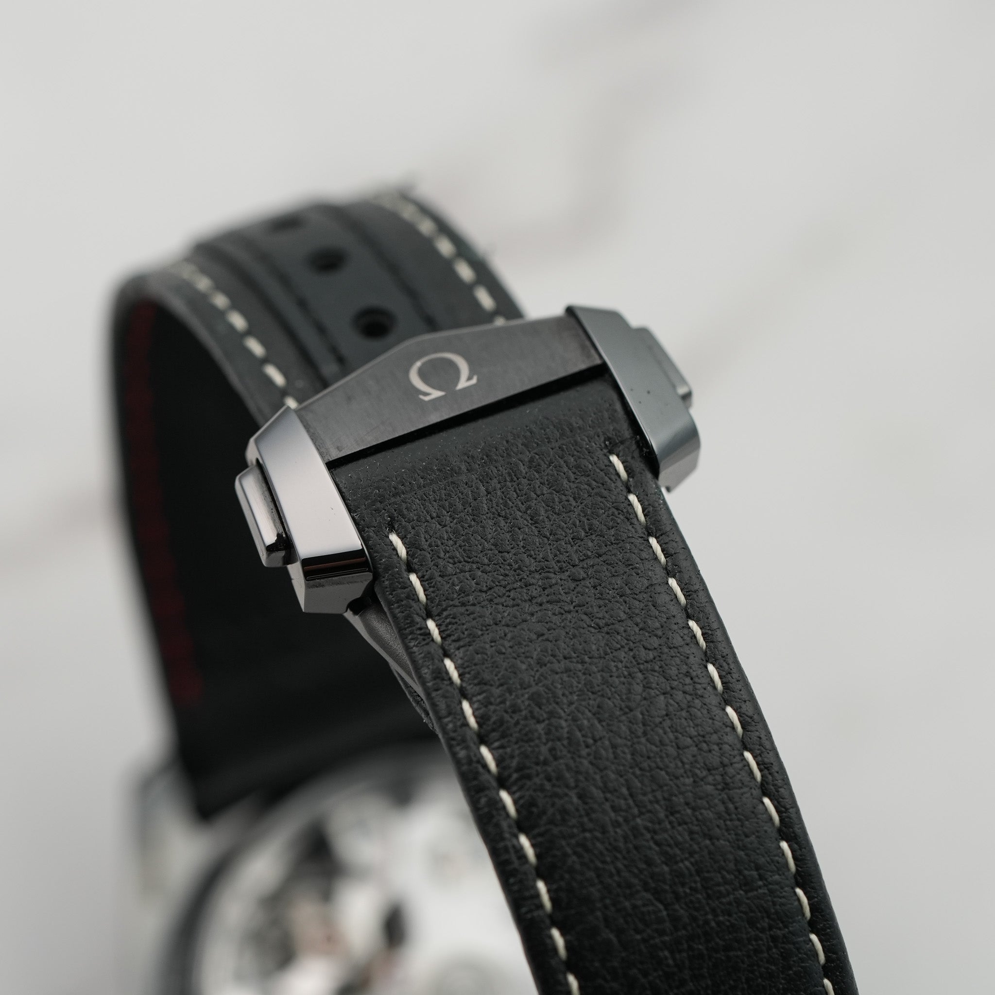 SALE | Omega Speedmaster Dark Side of the Moon Pitch Black
