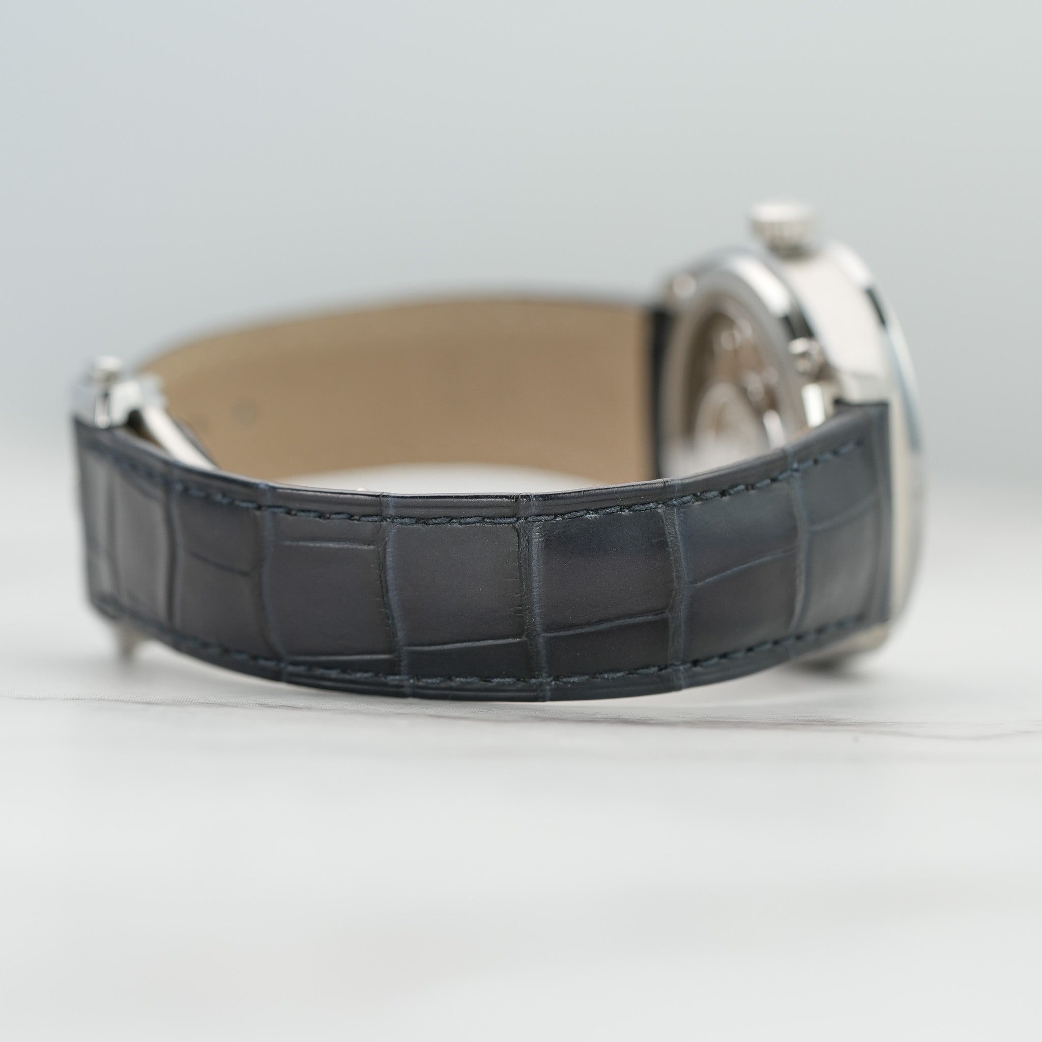 Omega Constellation Globemaster Blue 130.33.39.21.03.001 strap 2